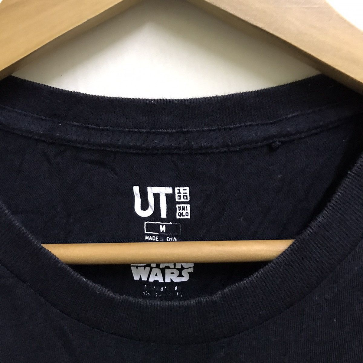 Star Wars STAR WARS UNIQLO MOVIE TSHIRT Size US S / EU 44-46 / 1 - 5 Thumbnail