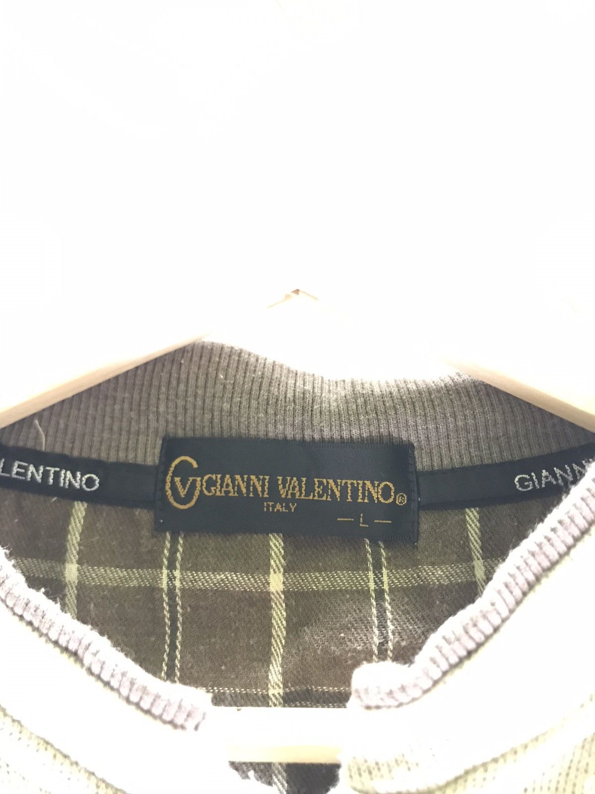 Gianni Valentino Vintage Gianni Valentino Sweatshirt Small Embroided Logo Size US L / EU 52-54 / 3 - 3 Thumbnail