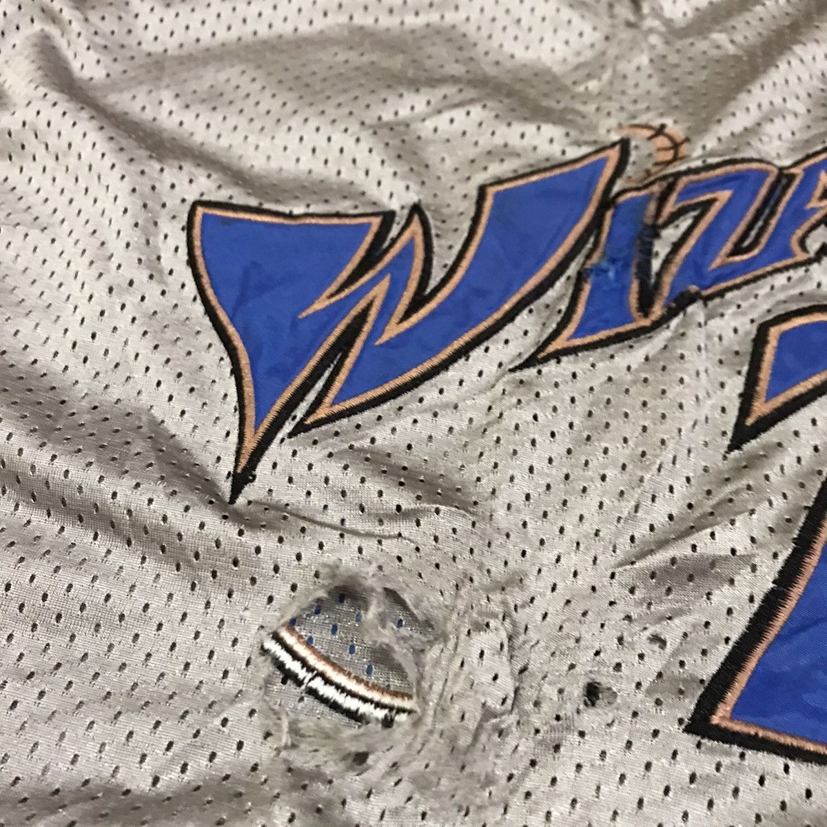Champion × NBA × Vintage Vintage Distressed Champion Nba Basketball tanktops Jersey Size US XL / EU 56 / 4 - 10 Thumbnail