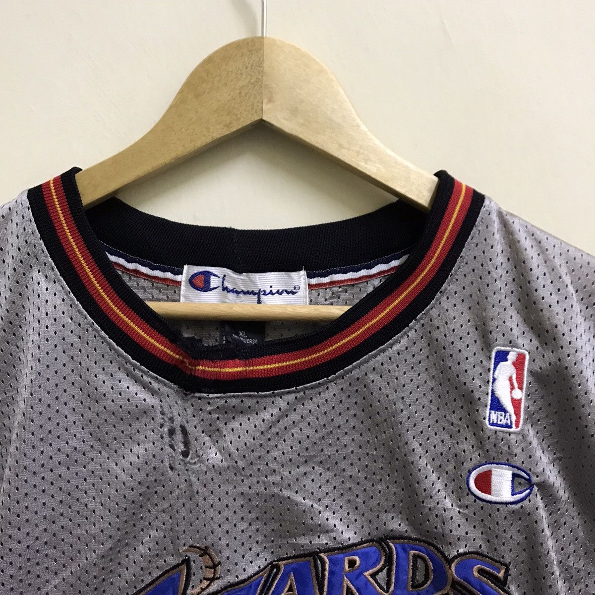 Champion × NBA × Vintage Vintage Distressed Champion Nba Basketball tanktops Jersey Size US XL / EU 56 / 4 - 5 Thumbnail