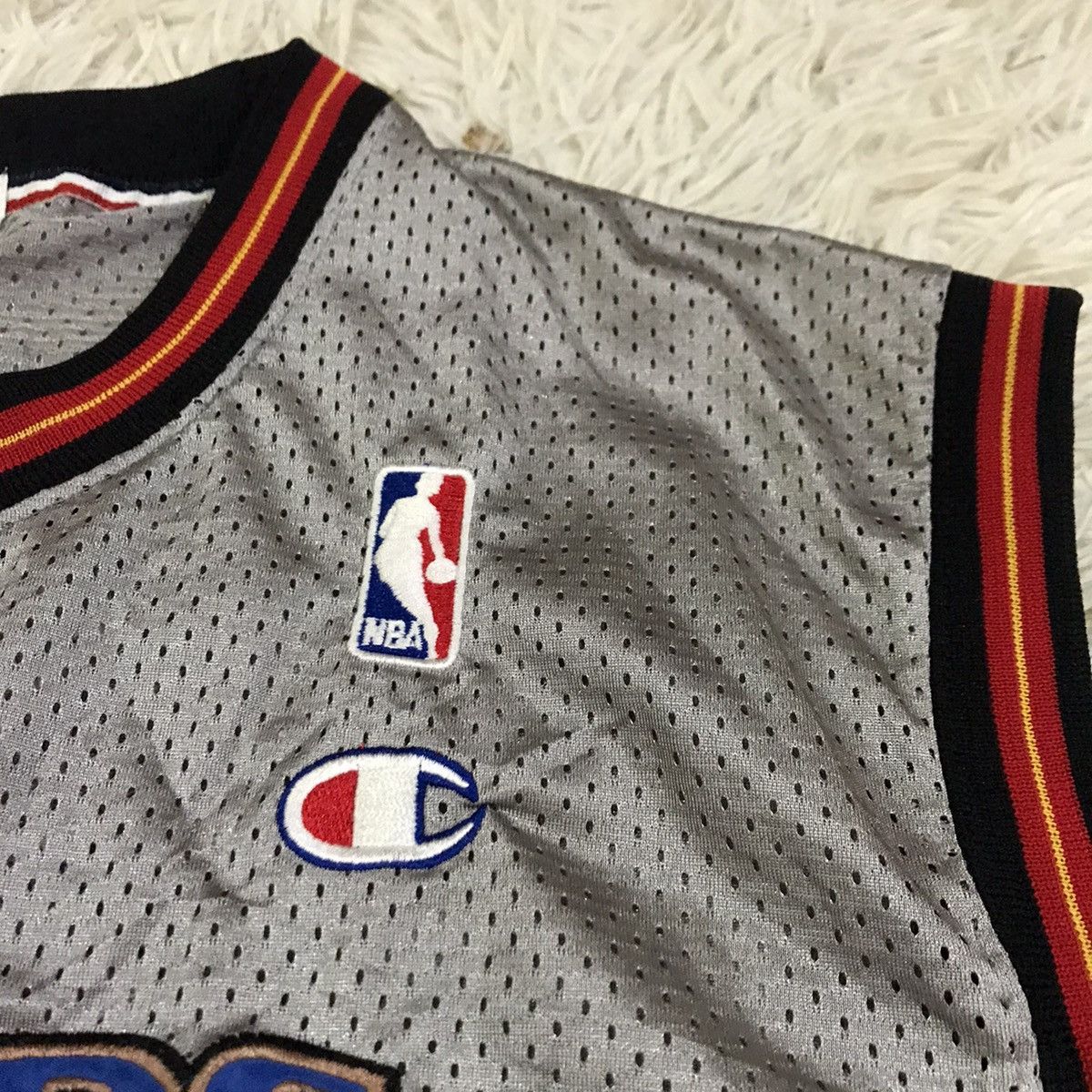 Champion × NBA × Vintage Vintage Distressed Champion Nba Basketball tanktops Jersey Size US XL / EU 56 / 4 - 13 Thumbnail