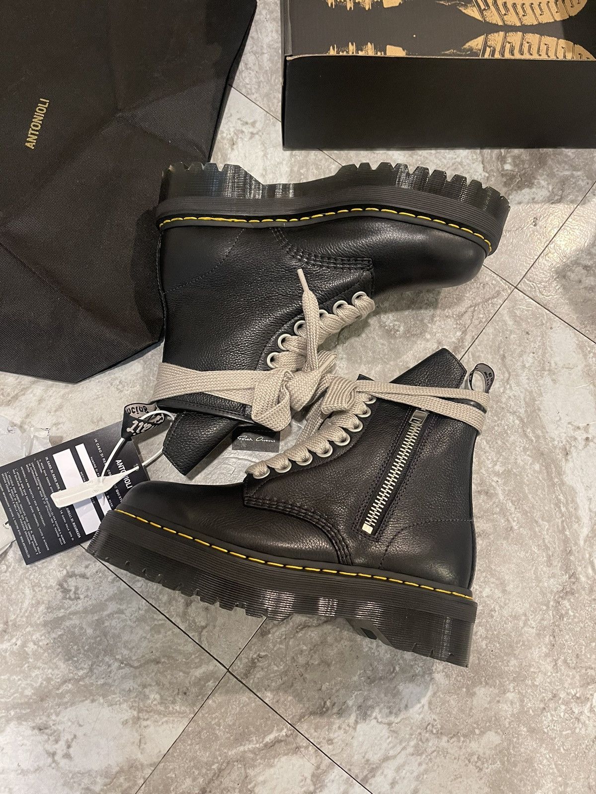Dr. Martens × Rick Owens Rick Owens x Dr. Martens “Quad Sole Jumbo Boot” sz 4.5 - 5.5 Size US 5 / EU 37 - 5 Thumbnail