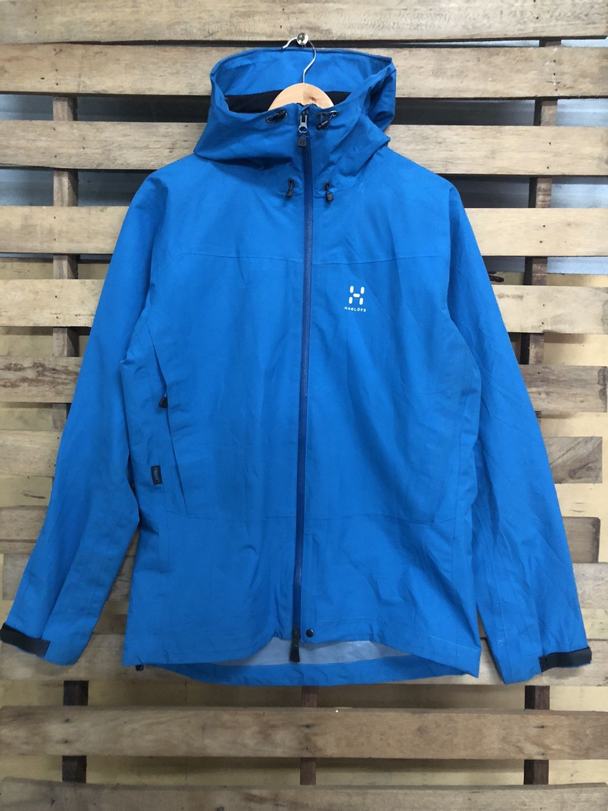 Haglofs × Japanese Brand Haglofs Bara Men Waterproof Jacket Nice Colour Size US M / EU 48-50 / 2 - 1 Thumbnail