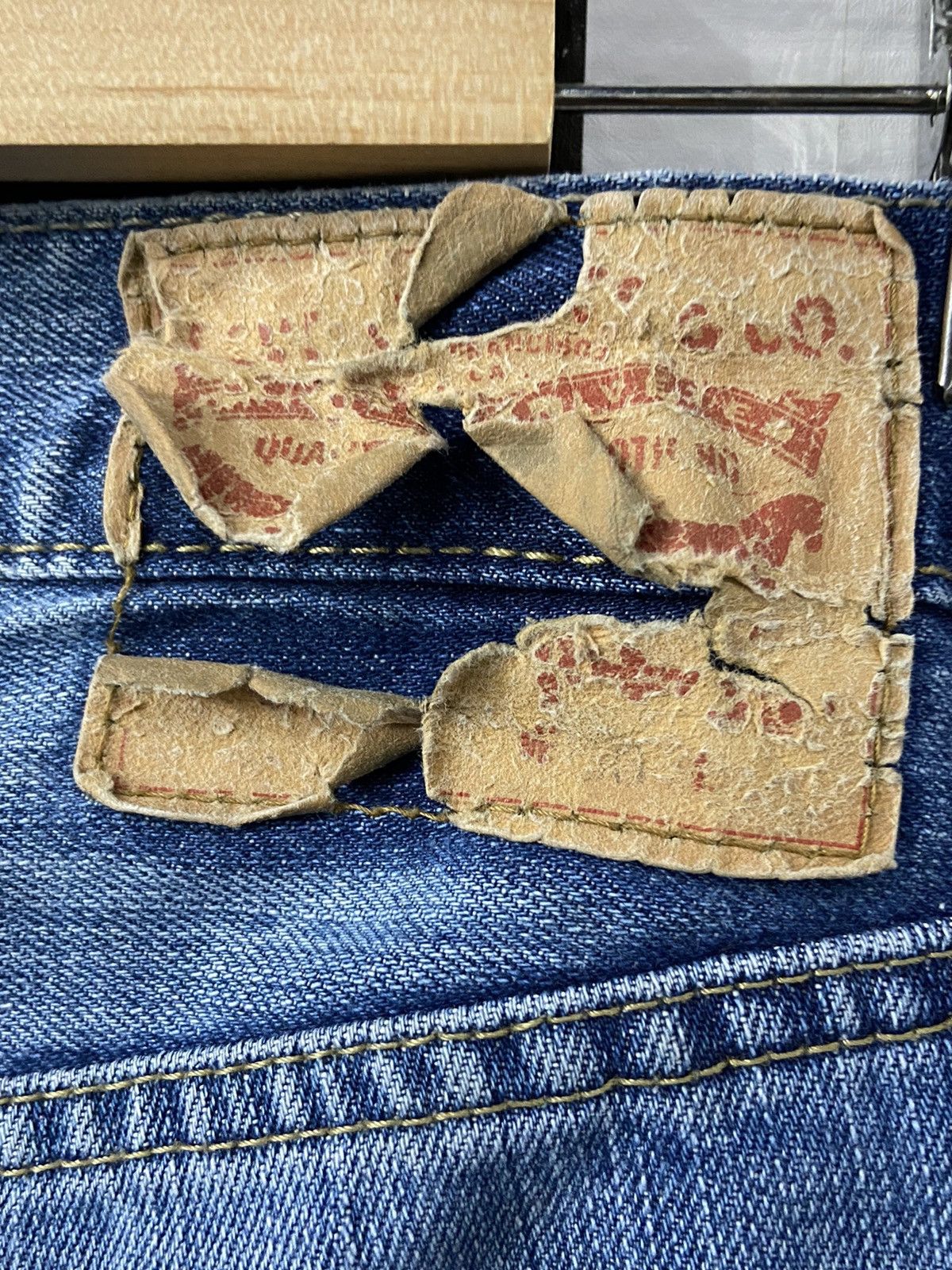 Levi's × Vintage Vintage Levi’s Distressed Blue Wash Denim Pants Size US 32 / EU 48 - 15 Thumbnail