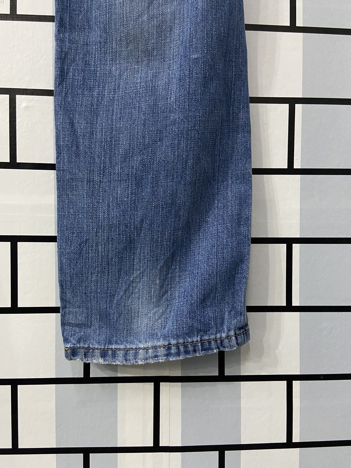 Levi's × Vintage Vintage Levi’s Distressed Blue Wash Denim Pants Size US 32 / EU 48 - 11 Thumbnail