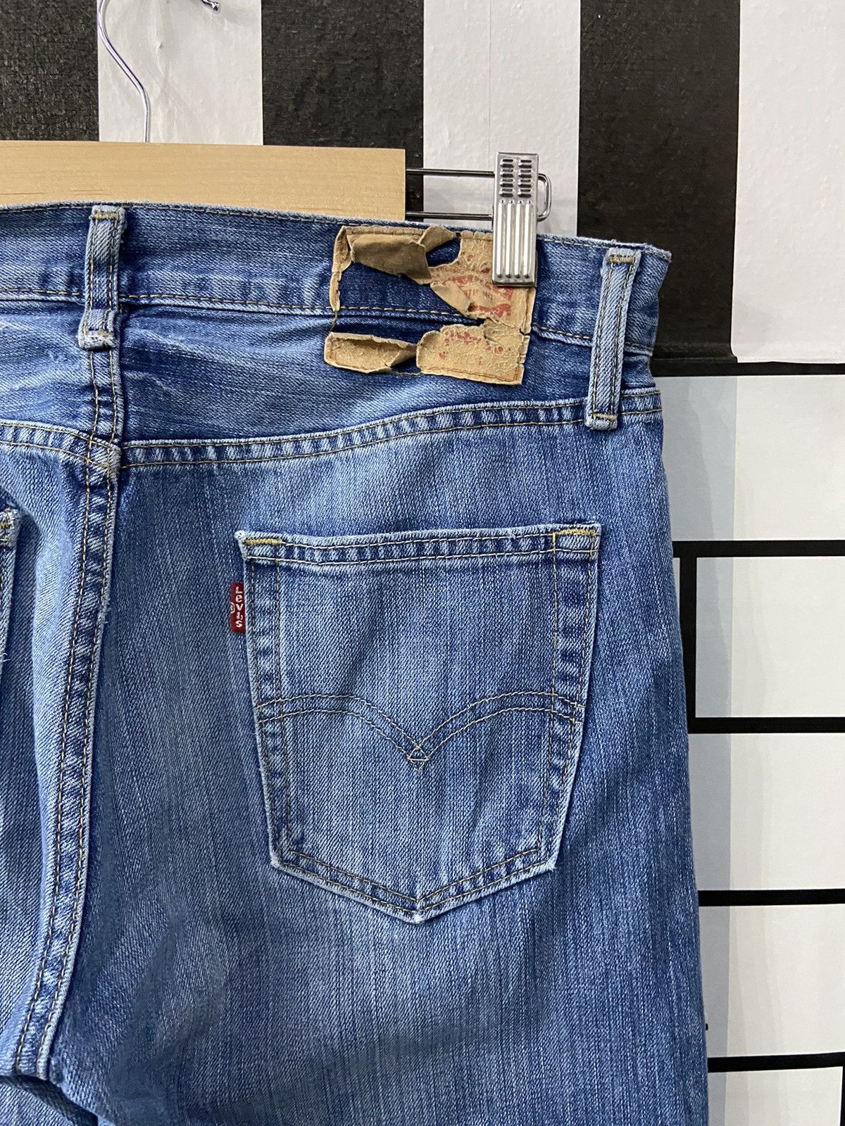 Levi's × Vintage Vintage Levi’s Distressed Blue Wash Denim Pants Size US 32 / EU 48 - 12 Thumbnail