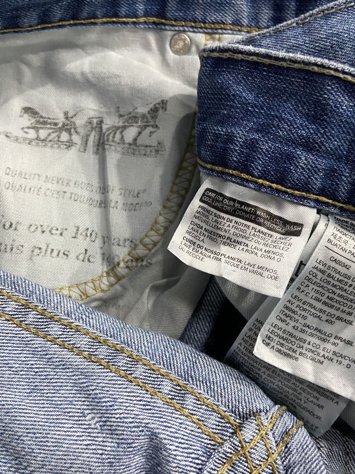 Levi's × Vintage Vintage Levi’s Distressed Blue Wash Denim Pants Size US 32 / EU 48 - 18 Thumbnail