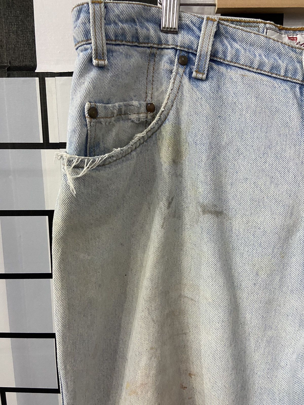 Levi's × Vintage Vintage Levi’s 545 Loosefit Distresse Light Wash Denim Pants Size US 38 / EU 54 - 10 Thumbnail