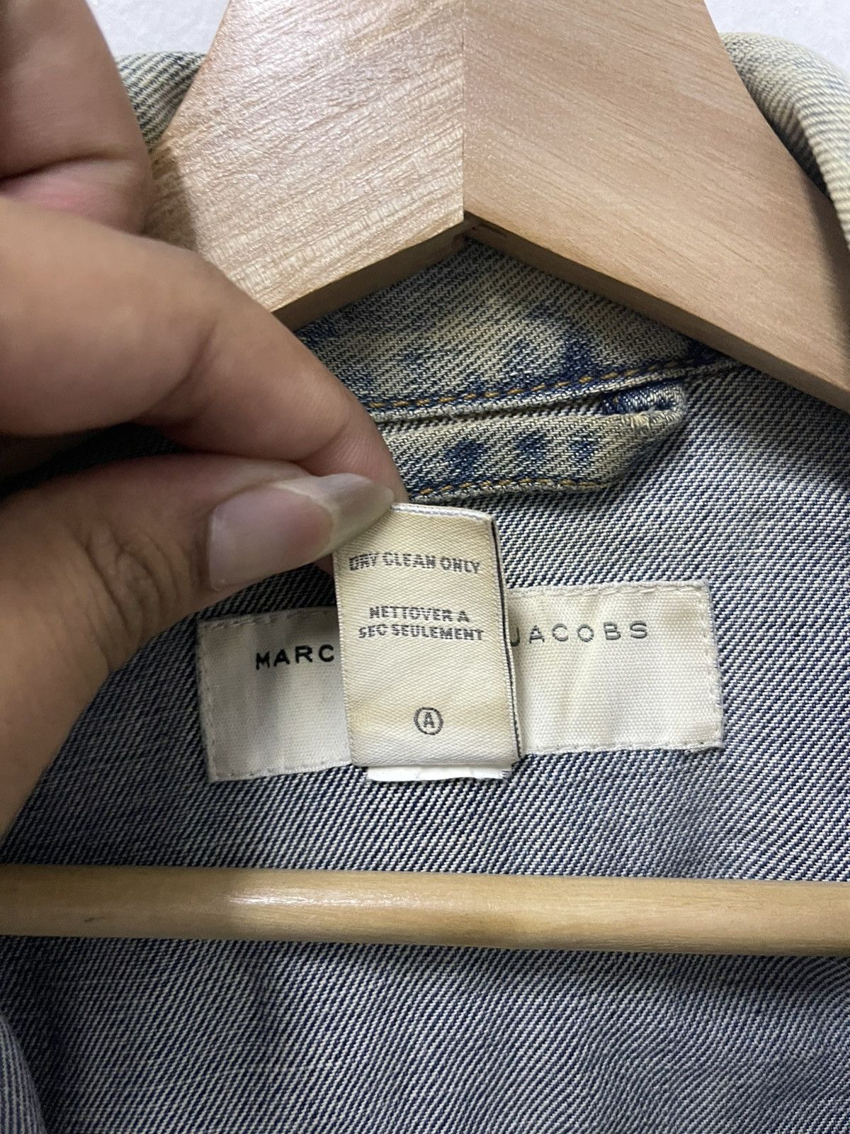 Marc Jacobs × Vintage Vintage Marc Jacobs Trucker Distressed Denim Jacket Size US S / EU 44-46 / 1 - 11 Thumbnail