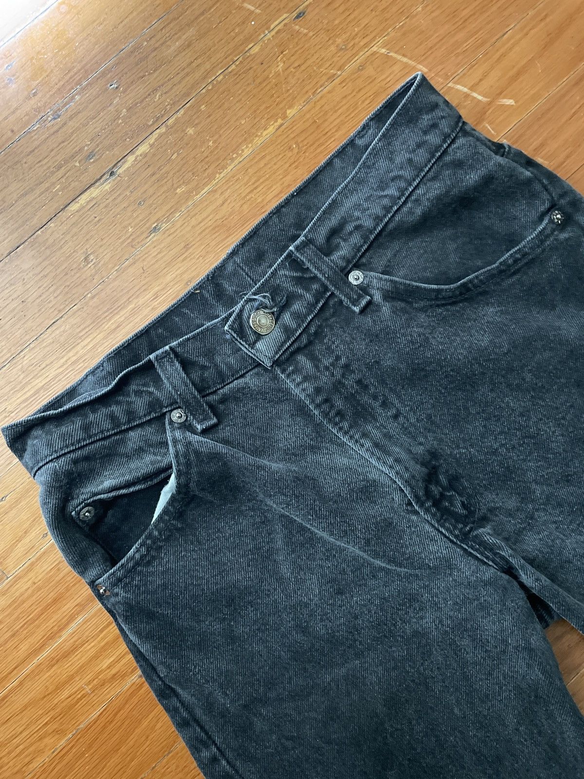 Levi's × Vintage Vintage Levi's 501 28x28 Size US 28 / EU 44 - 2 Thumbnail