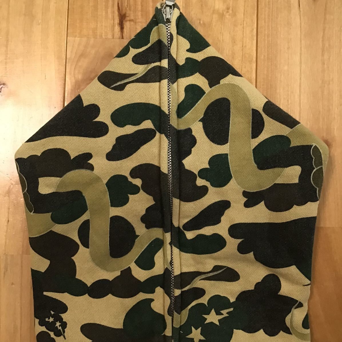 Bape × Kaws BAPE × kaws bendy 1st camo yellow full zip hoodie ape ladies Size M / US 6-8 / IT 42-44 - 4 Thumbnail