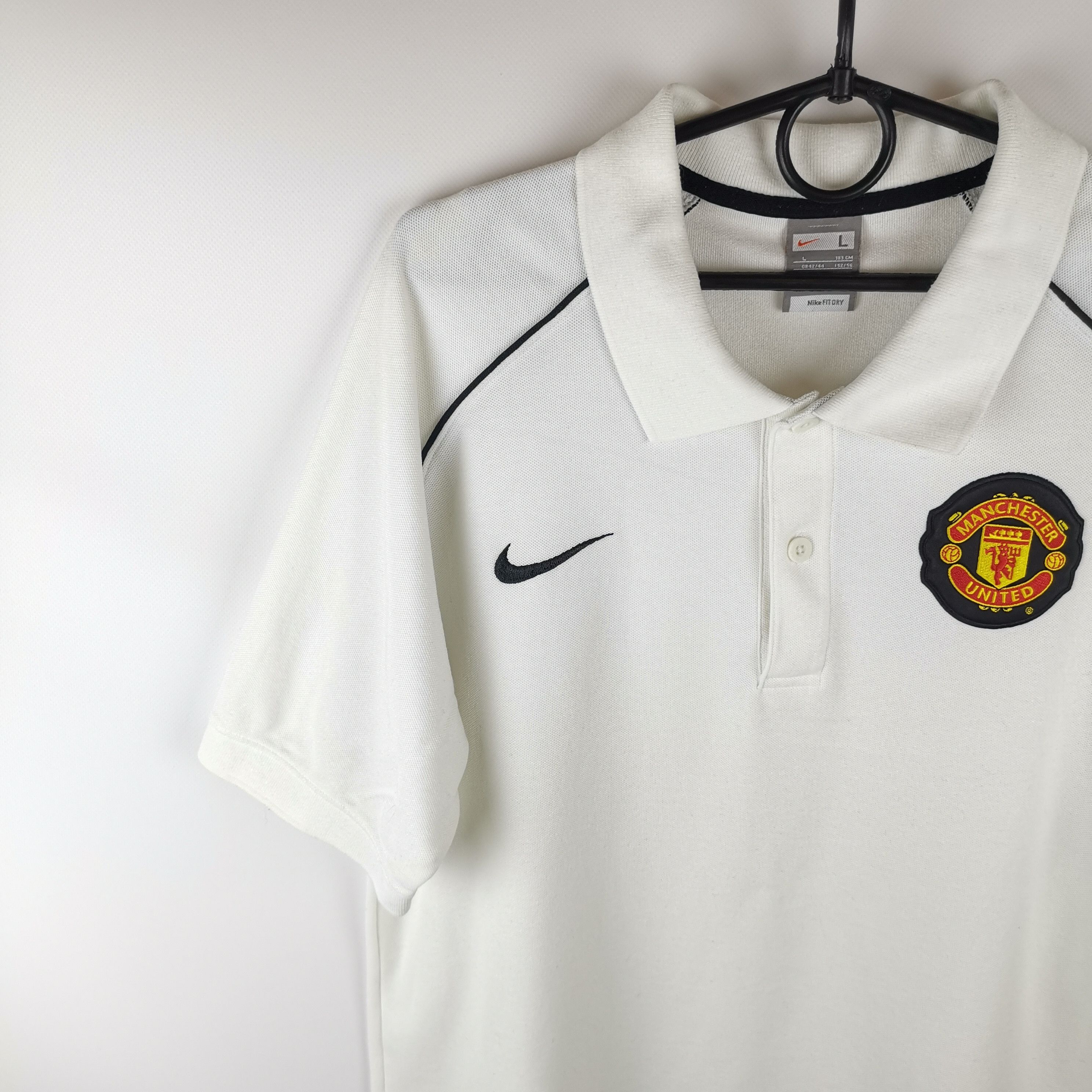 Nike Nike vintage y2k manchester united 2008 white polo jersey Size US L / EU 52-54 / 3 - 3 Thumbnail