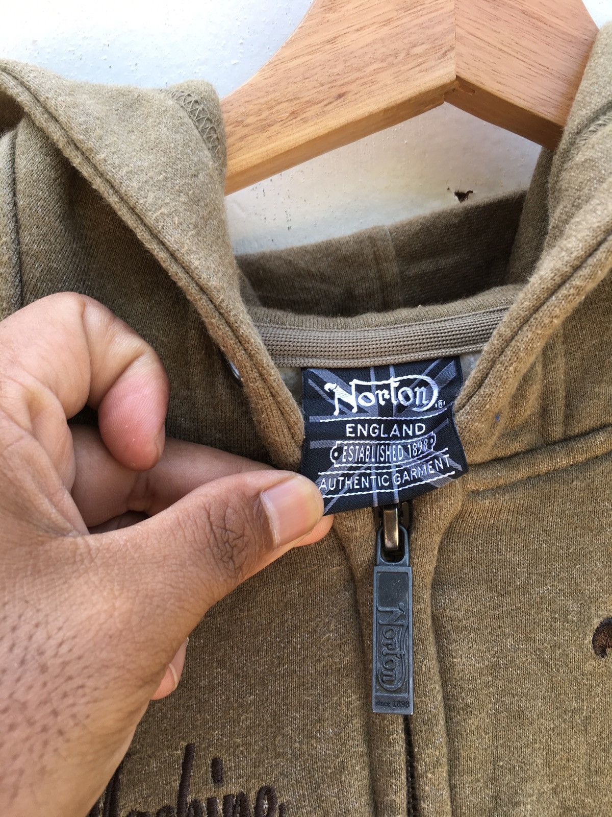 Norton Vintage Norton Spellout Winter Hoodie / Sweatshirt Size US M / EU 48-50 / 2 - 10 Thumbnail