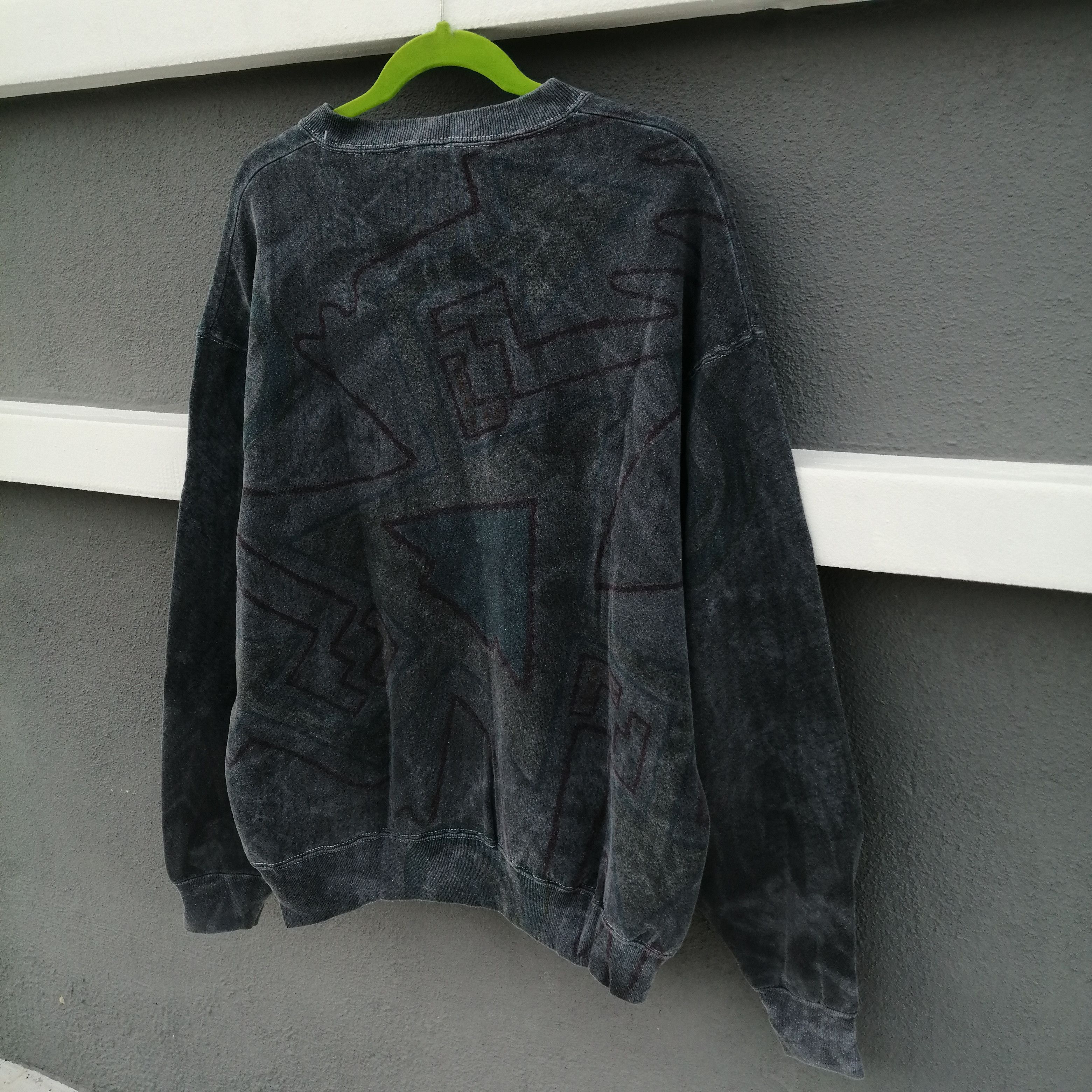 Vintage U.P Ultralite Product Vintage Baggy Sweatshirt Size US L / EU 52-54 / 3 - 6 Thumbnail