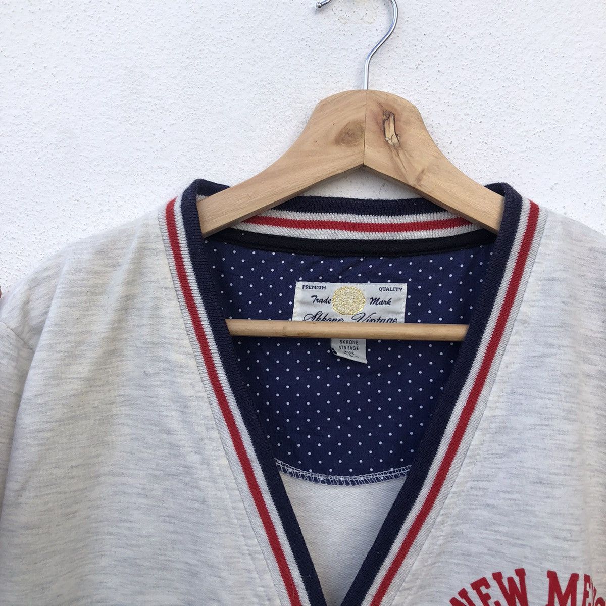 Japanese Brand SKKONE VINTAGE LIGHT CARDIGAN BIG LOGO Size US L / EU 52-54 / 3 - 7 Thumbnail
