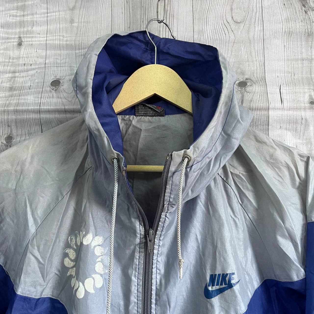 Nike × Vintage Vintage Nike Pinwheels Windbreaker Hoodie Made In Japan Size US M / EU 48-50 / 2 - 2 Thumbnail