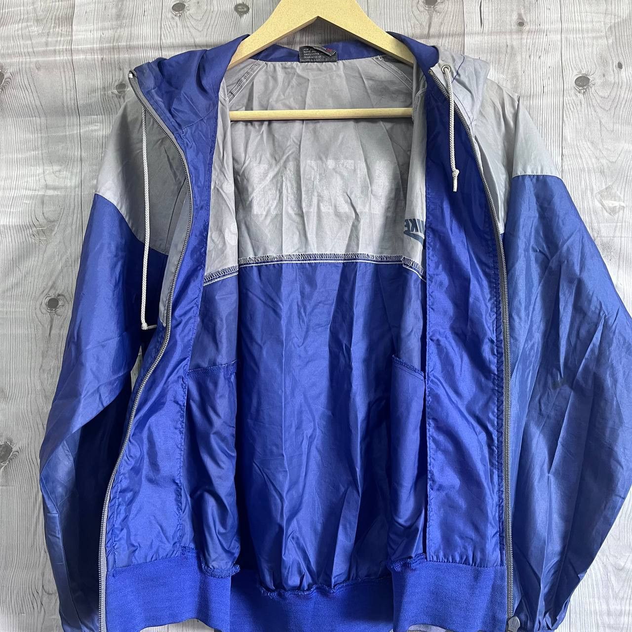 Nike × Vintage Vintage Nike Pinwheels Windbreaker Hoodie Made In Japan Size US M / EU 48-50 / 2 - 5 Thumbnail