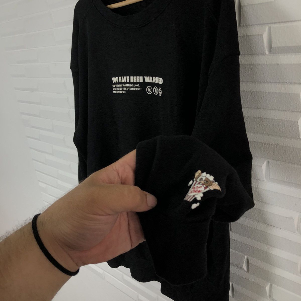 Japanese Brand RARE HORROR MOVIE SWEATSHIRT GREMLINS Size US M / EU 48-50 / 2 - 4 Thumbnail