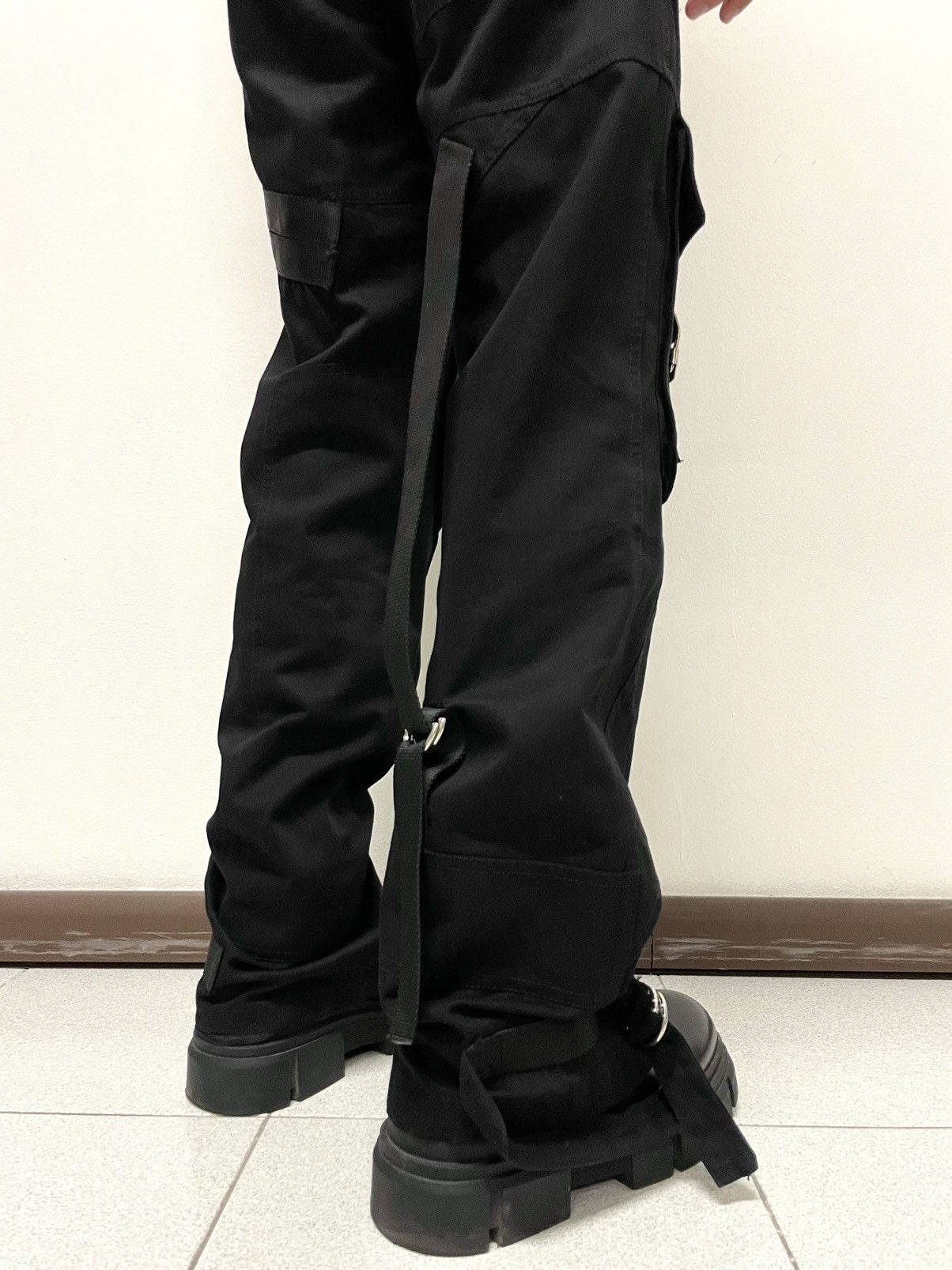 Dolce & Gabbana 2003 Bondage cargo pants runway archive military parachute Size US 33 - 11 Thumbnail