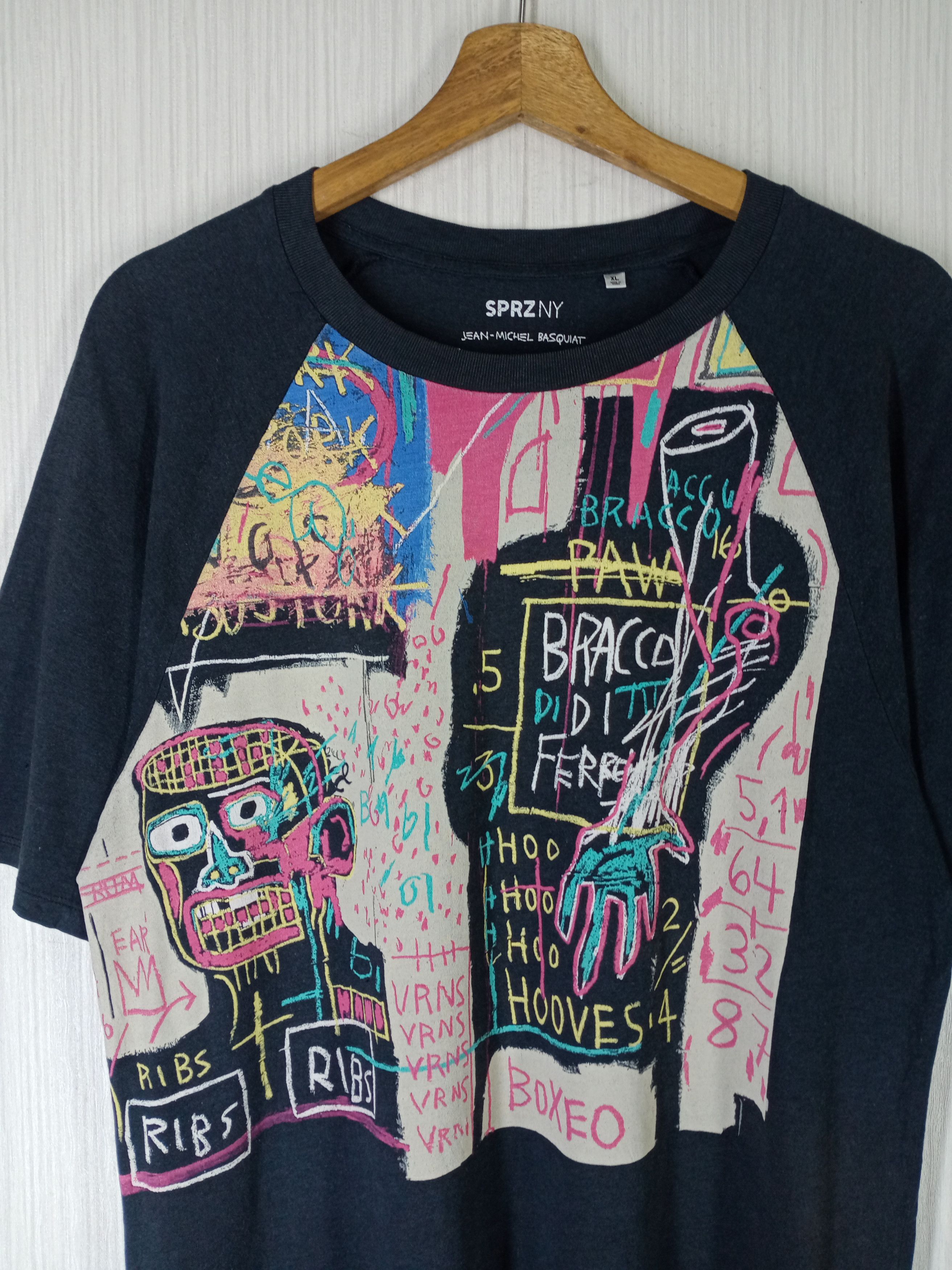 Jean-Michel Basquiat Rare Jean Michel Basquiat Uniqlo Art Tshirt Size US XL / EU 56 / 4 - 3 Thumbnail