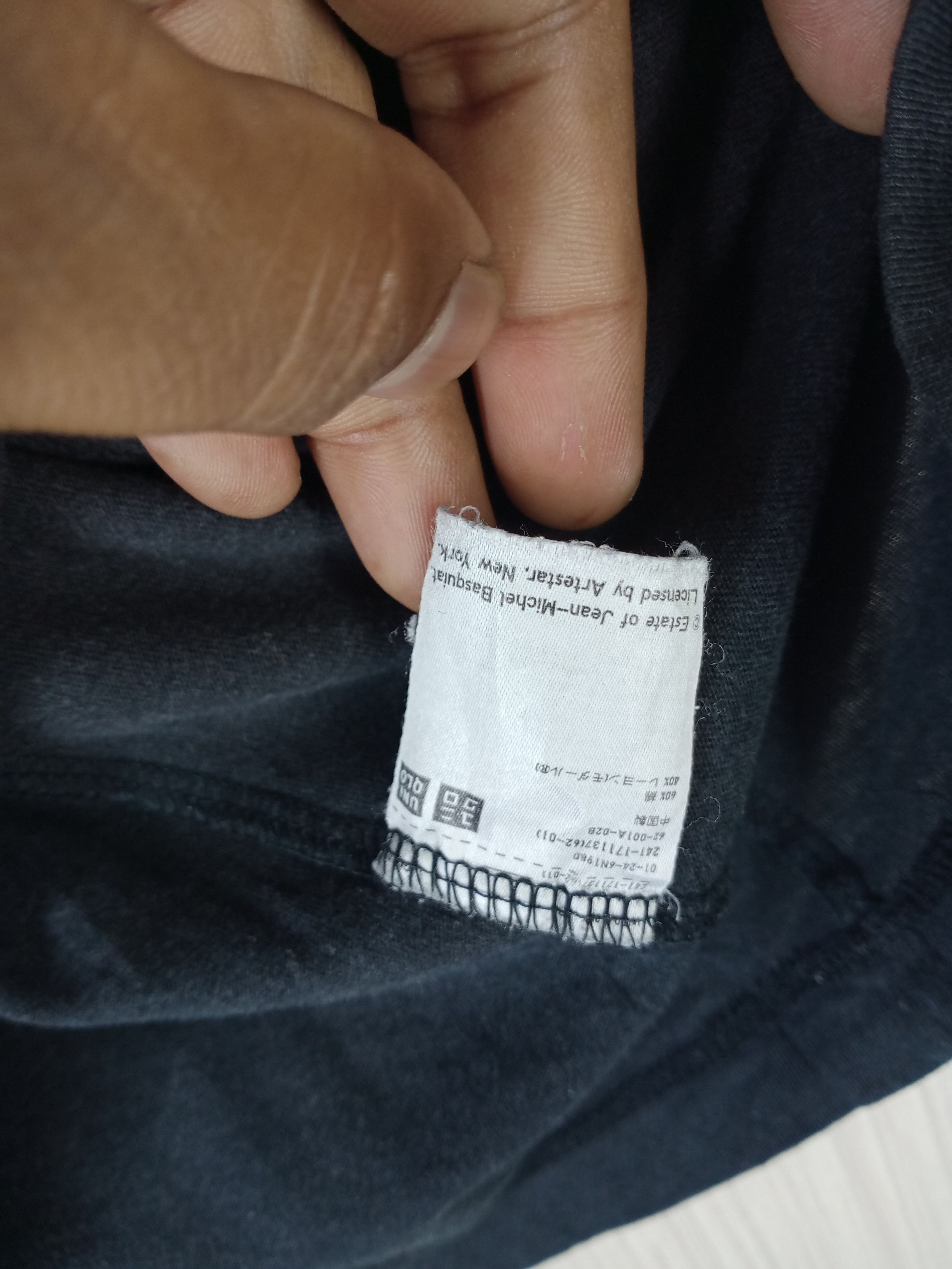 Jean-Michel Basquiat Rare Jean Michel Basquiat Uniqlo Art Tshirt Size US XL / EU 56 / 4 - 4 Thumbnail