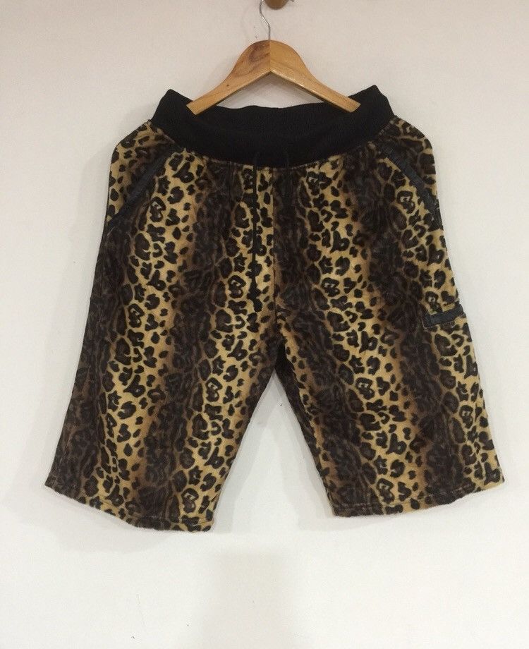 Japanese Brand × Seditionaries One Set Leapord hoodie jacket And Short Pant Full Print Size US L / EU 52-54 / 3 - 4 Thumbnail