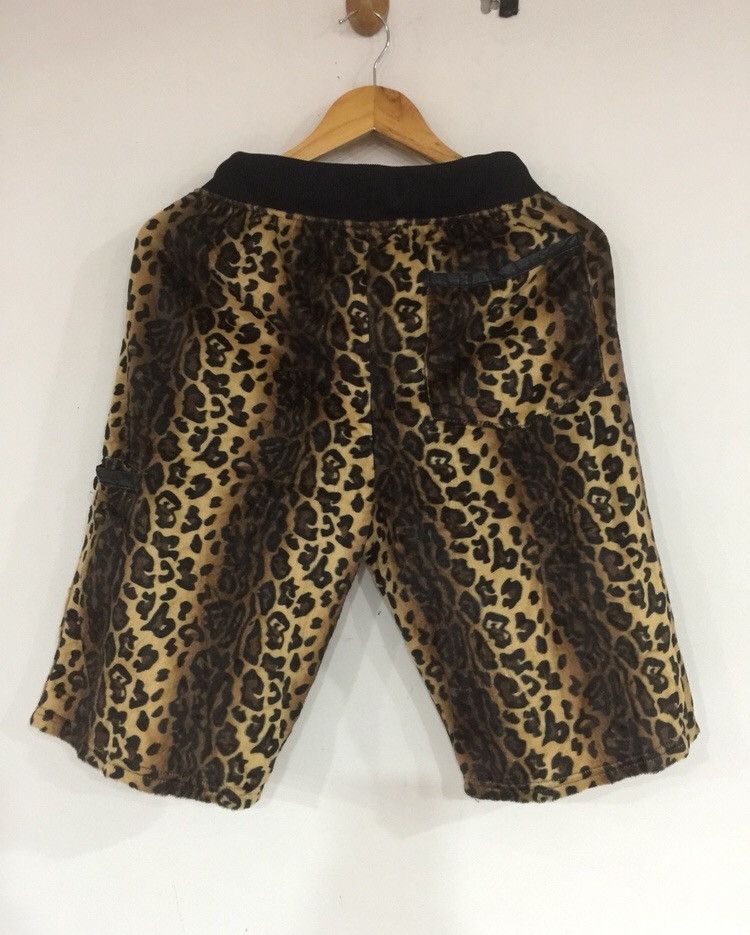 Japanese Brand × Seditionaries One Set Leapord hoodie jacket And Short Pant Full Print Size US L / EU 52-54 / 3 - 9 Thumbnail