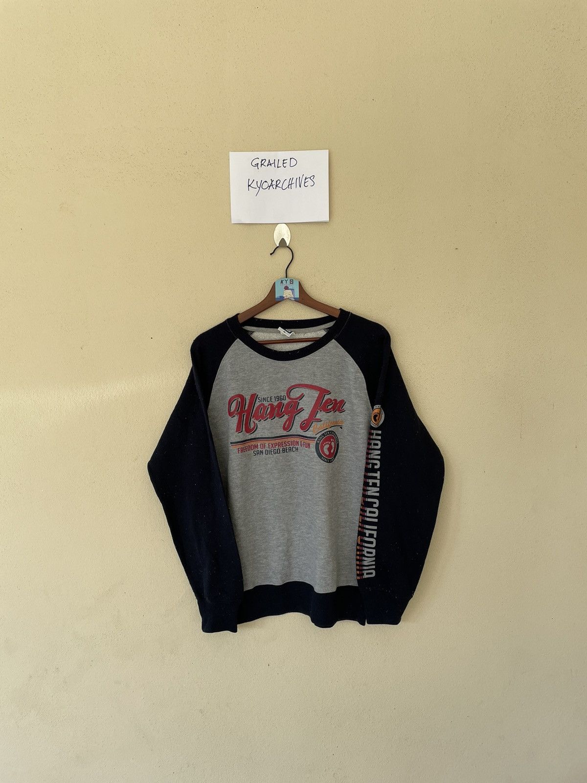 image of Vintage Hang Ten Sweatshirt in Mix, Men's (Size Medium)