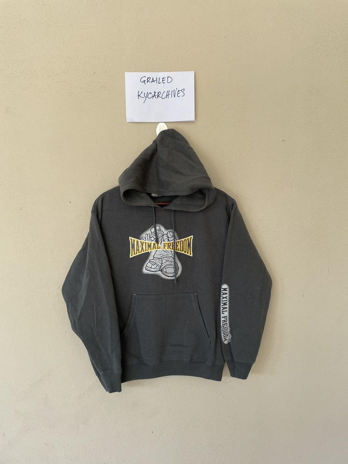 Vintage VINTAGE HIPHOP BEAR HOODIE Size US S / EU 44-46 / 1 - 1 Thumbnail