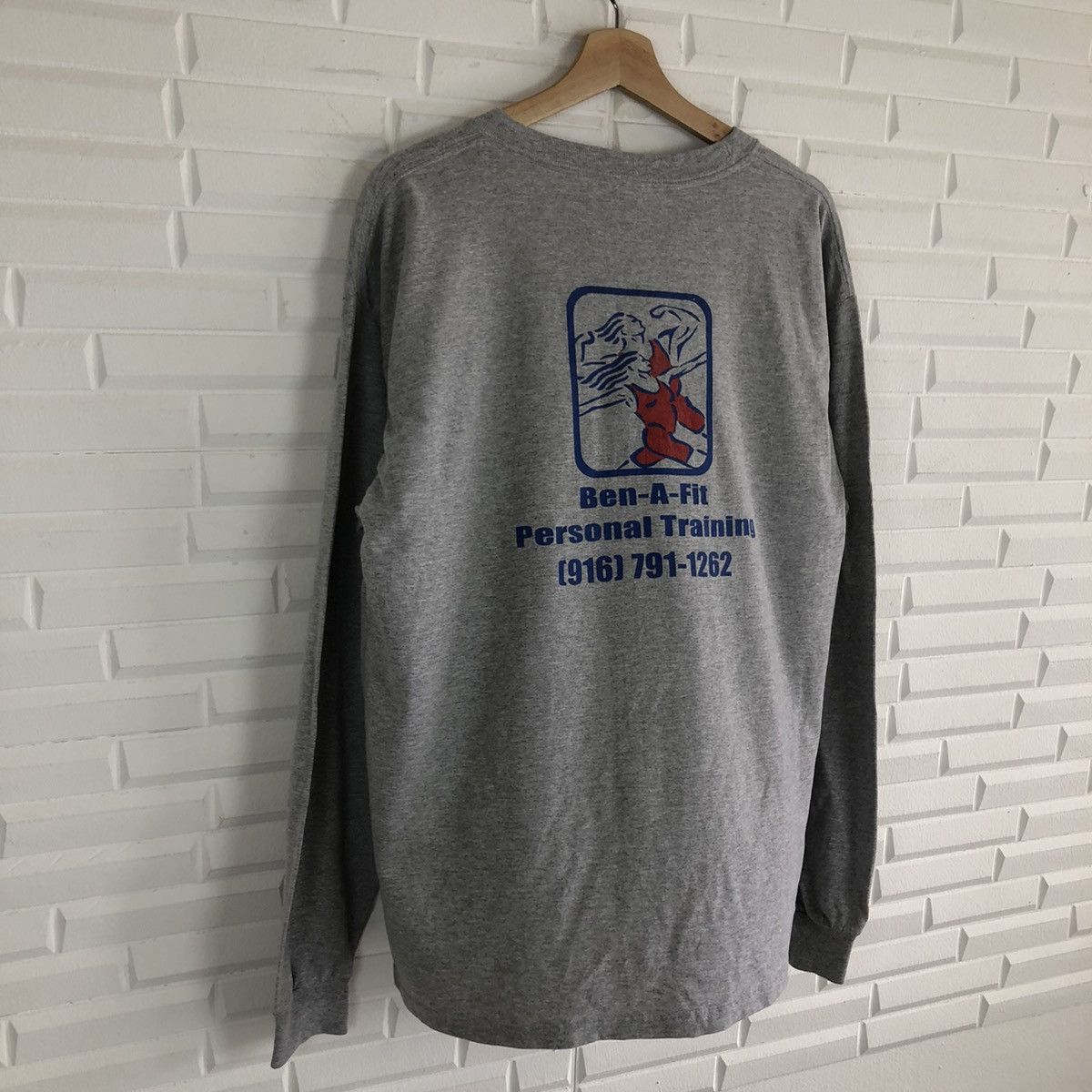 Vintage VINTAGE 90's SWEATSHIRT BIG LOGO RARE DESIGN Size US L / EU 52-54 / 3 - 6 Thumbnail