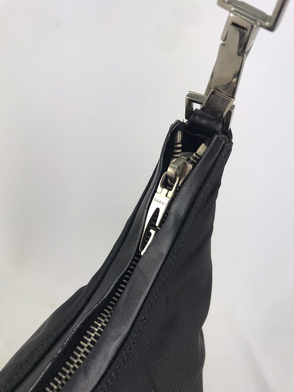Gucci 🔥Rare🔥Authentic Gucci Black Hobo Shoulderbag Size ONE SIZE - 7 Thumbnail