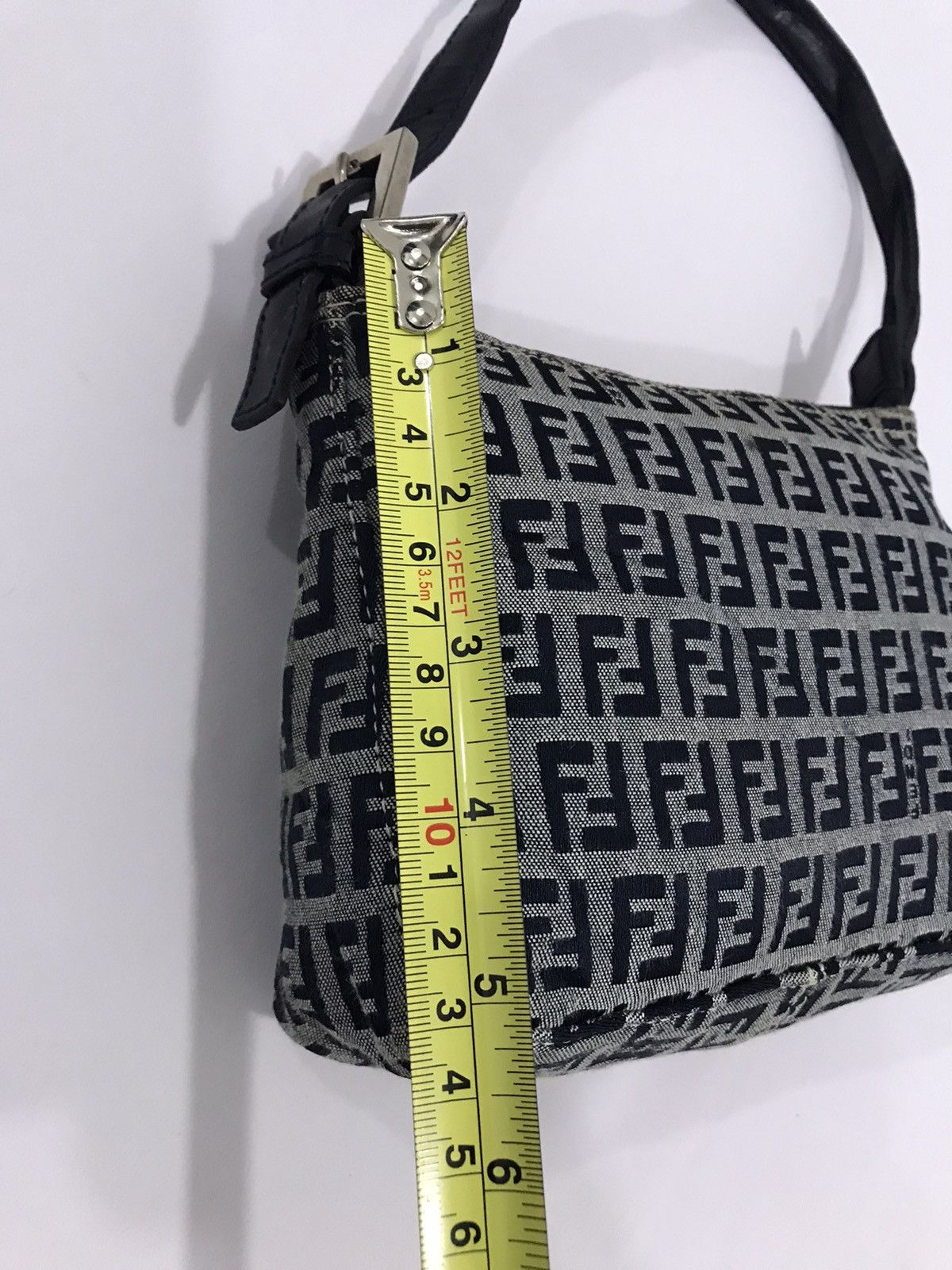 ❌Last Drop❌🔥Rare🔥Authentic Fendi FF Mini Handcarry bag
