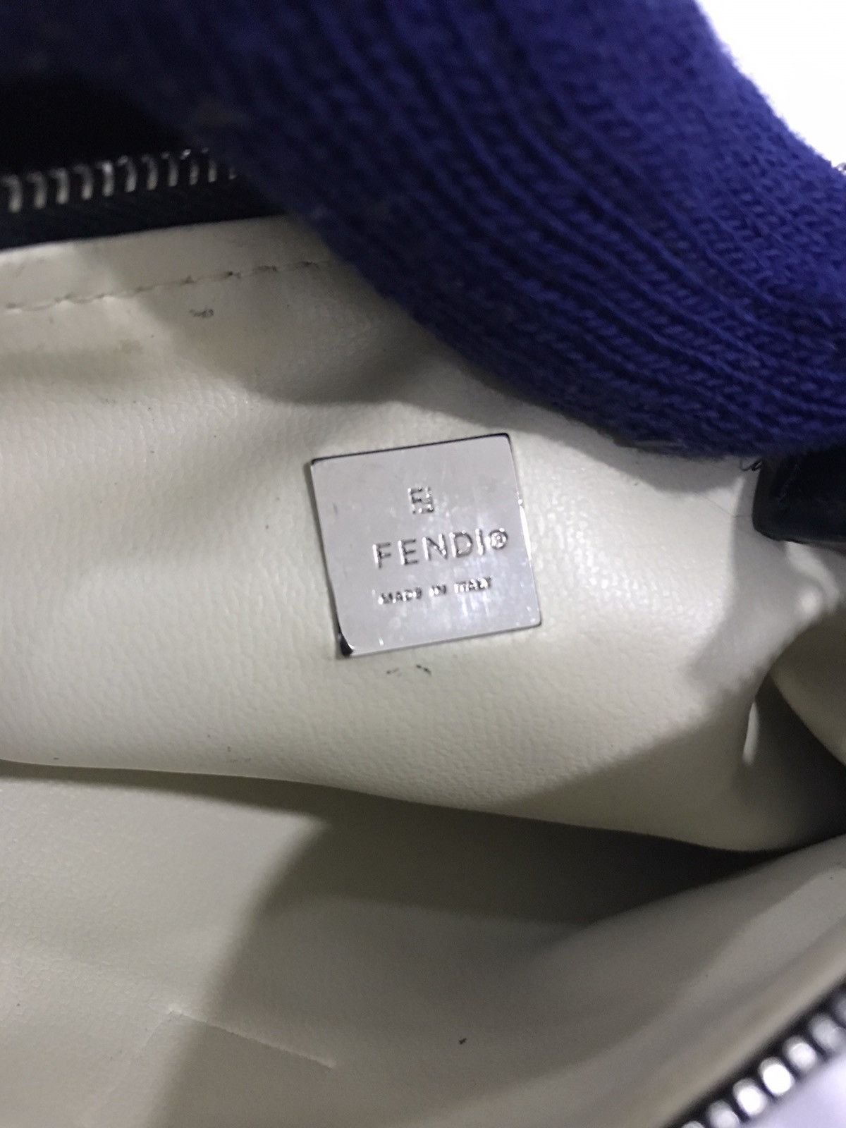 ❌Last Drop❌🔥Rare🔥Authentic Fendi FF Mini Handcarry bag