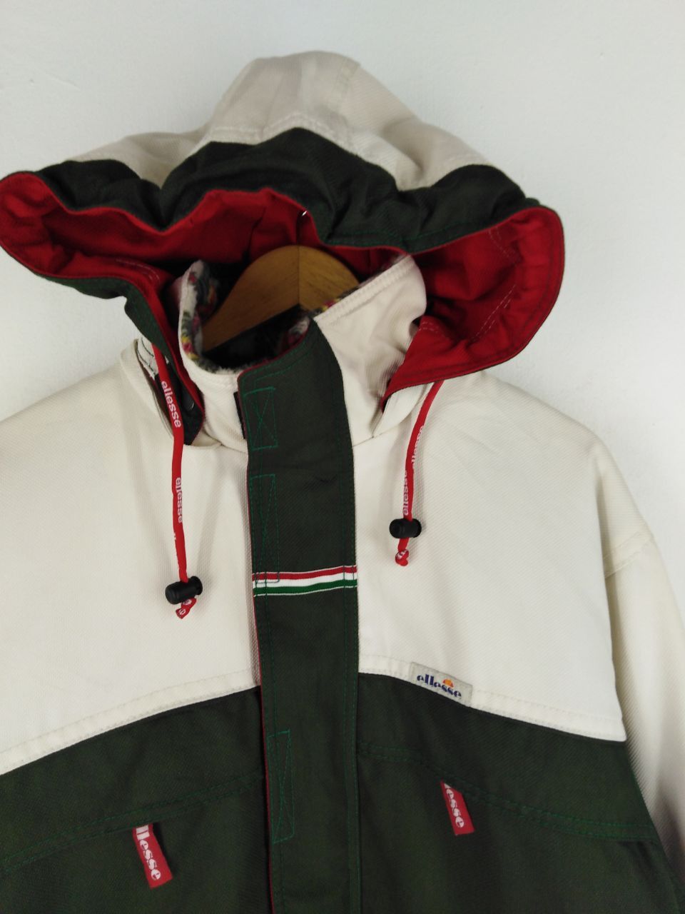 Ellesse MULTI ADVENTURE GEAR ELLESSE JACKET Size US M / EU 48-50 / 2 - 6 Thumbnail