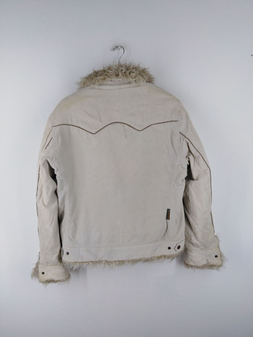 Liberty LIBERTY BELL FUR INSIDE BUTTON UP WHITE JACKET Size US M / EU 48-50 / 2 - 6 Thumbnail