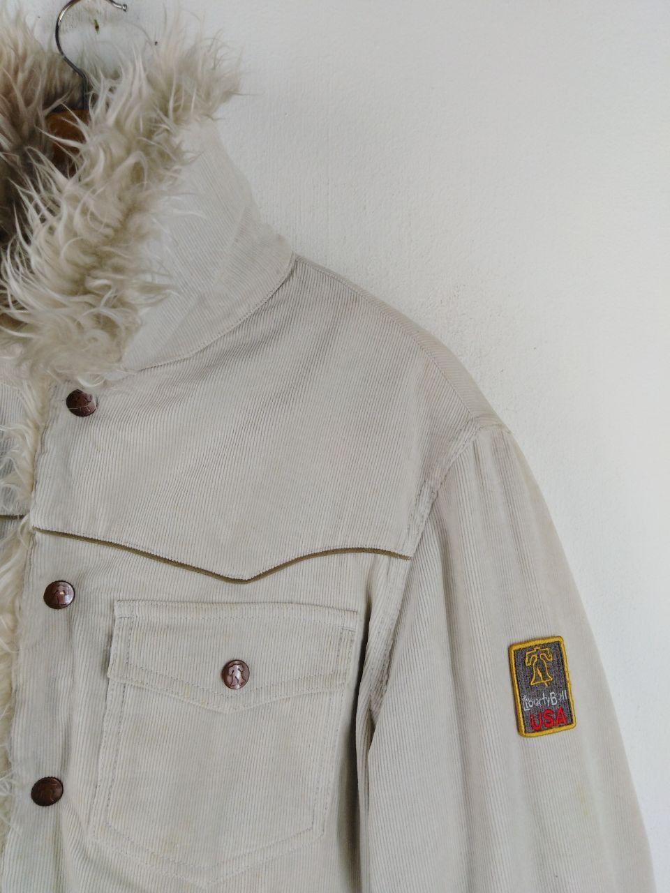 Liberty LIBERTY BELL FUR INSIDE BUTTON UP WHITE JACKET Size US M / EU 48-50 / 2 - 5 Thumbnail