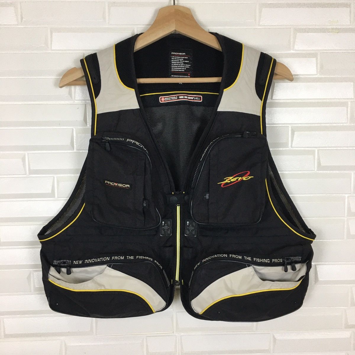 Japanese Brand Daiwa Multi Pocket Fishing Vest Size US M / EU 48-50 / 2 - 1 Thumbnail