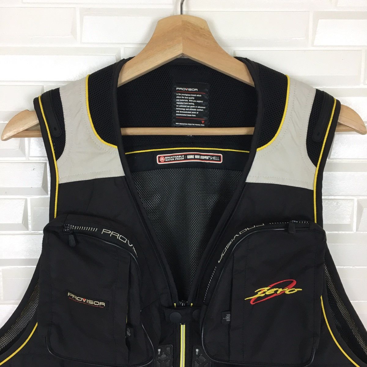 Japanese Brand Daiwa Multi Pocket Fishing Vest Size US M / EU 48-50 / 2 - 5 Thumbnail