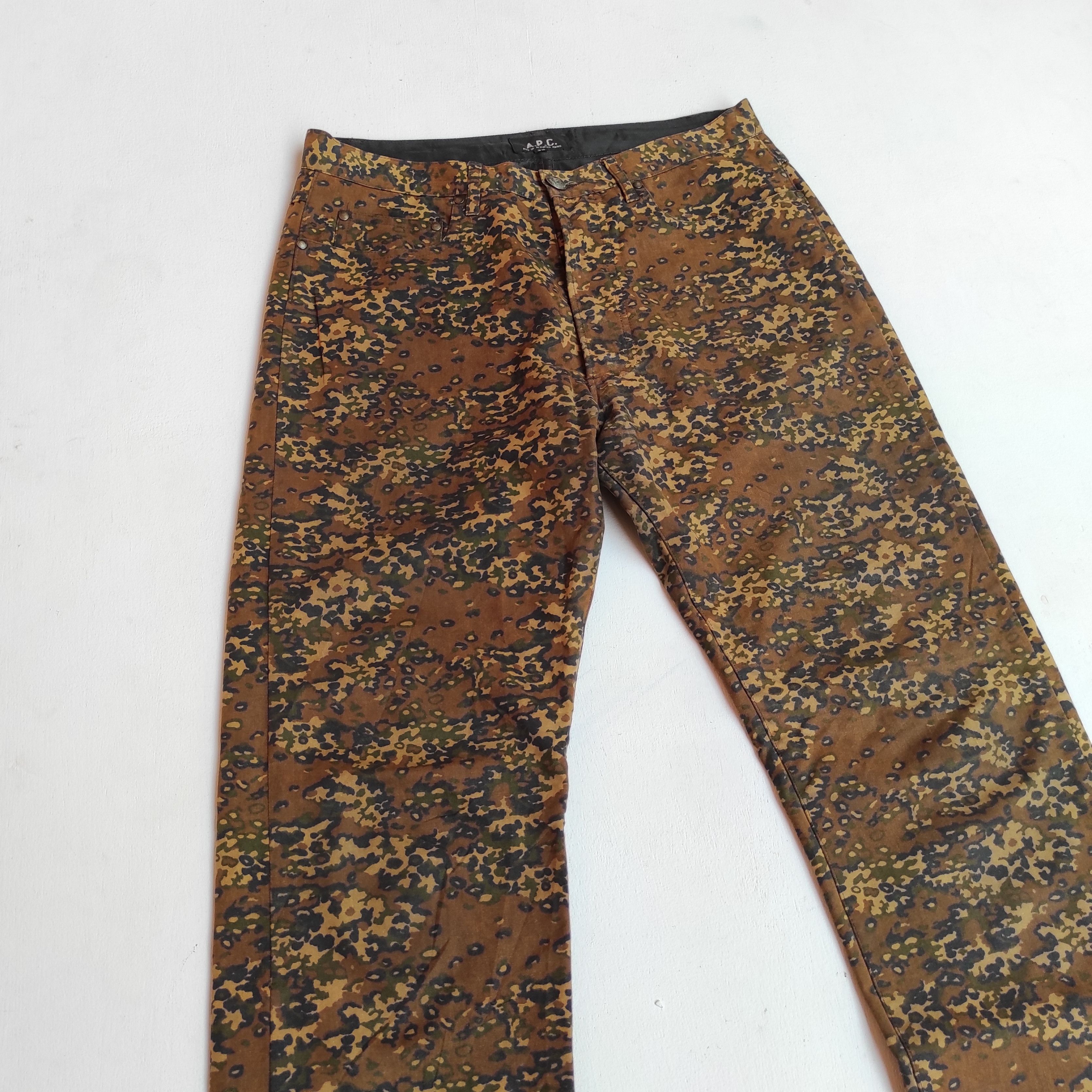 A.P.C. A.P.C Leopard Pants Wax Cotton Nice Design Size US 28 / EU 44 - 3 Thumbnail