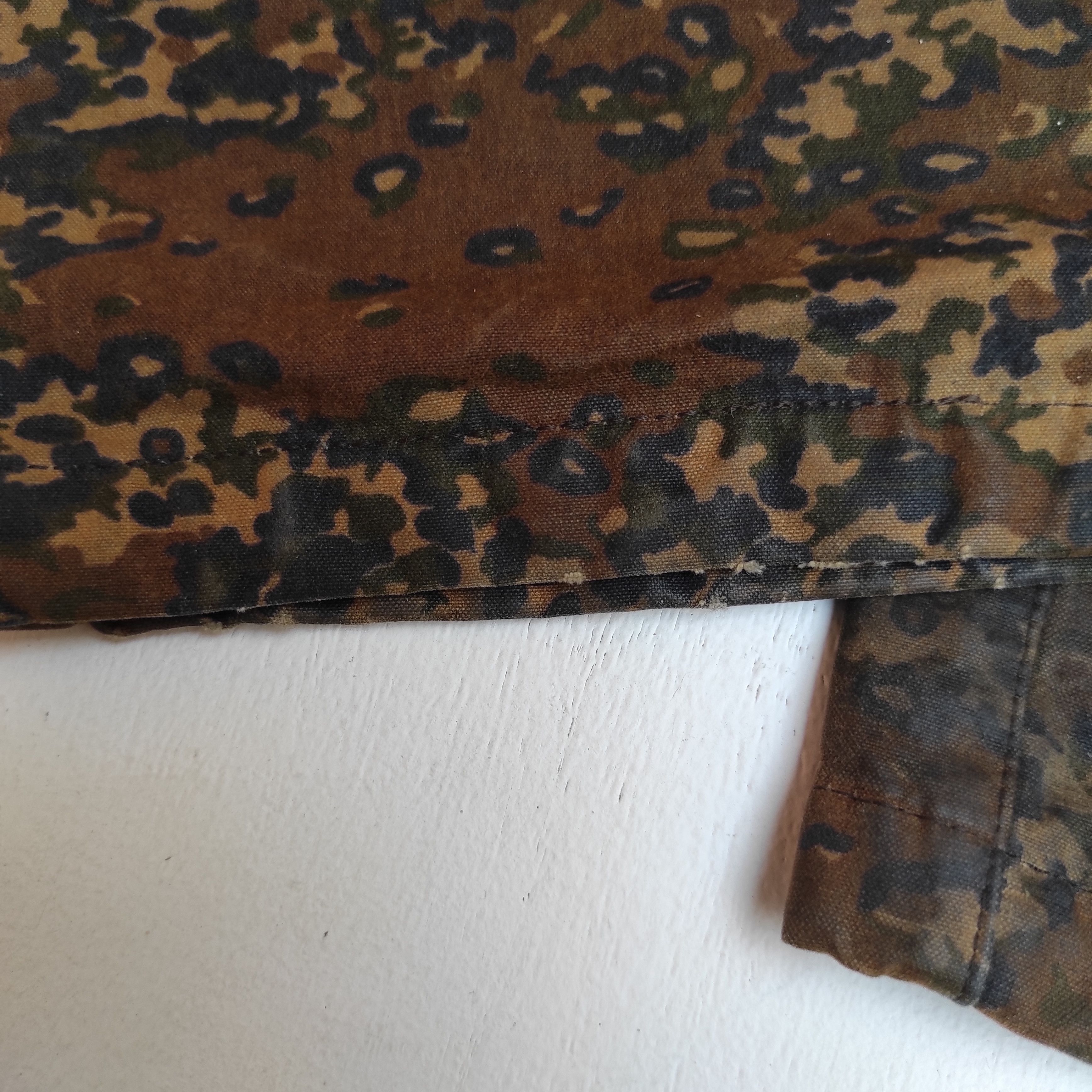 A.P.C. A.P.C Leopard Pants Wax Cotton Nice Design Size US 28 / EU 44 - 19 Thumbnail