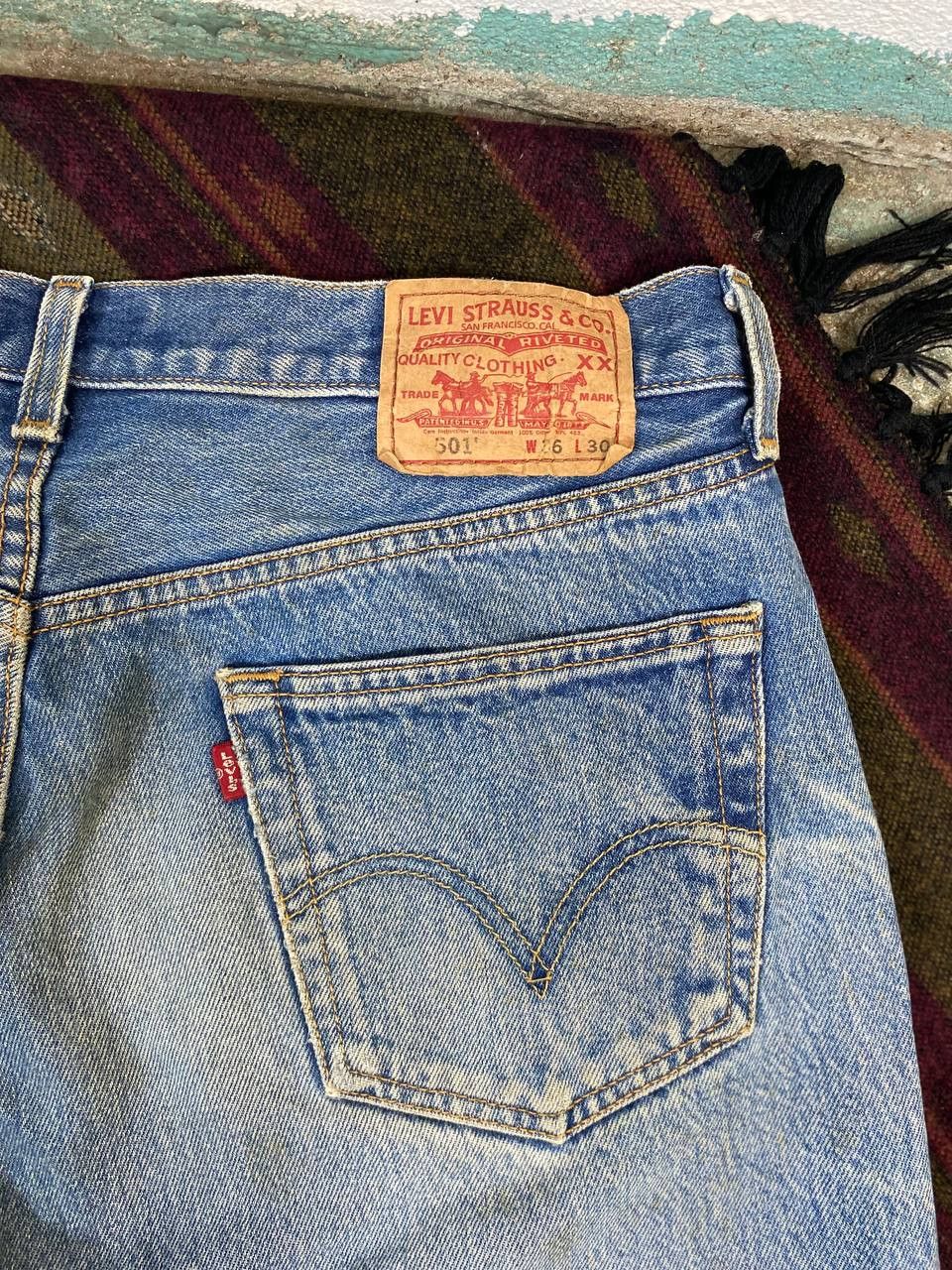 Levi's vintage levis 501 button fly distressed denim Size US 35 - 4 Thumbnail