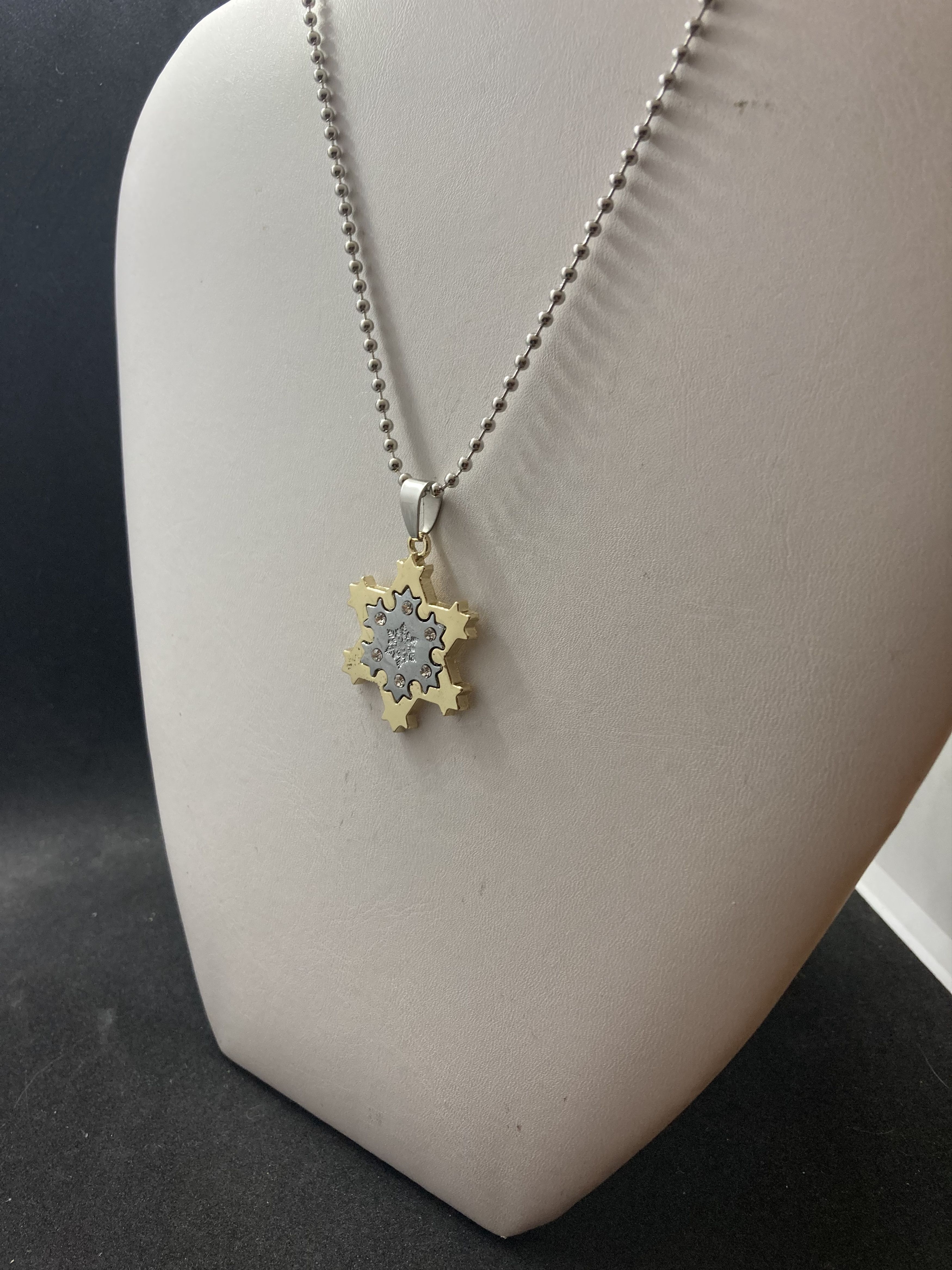 Jewelry Snowflake Stainless Steel Necklace with czs Size ONE SIZE - 2 Thumbnail