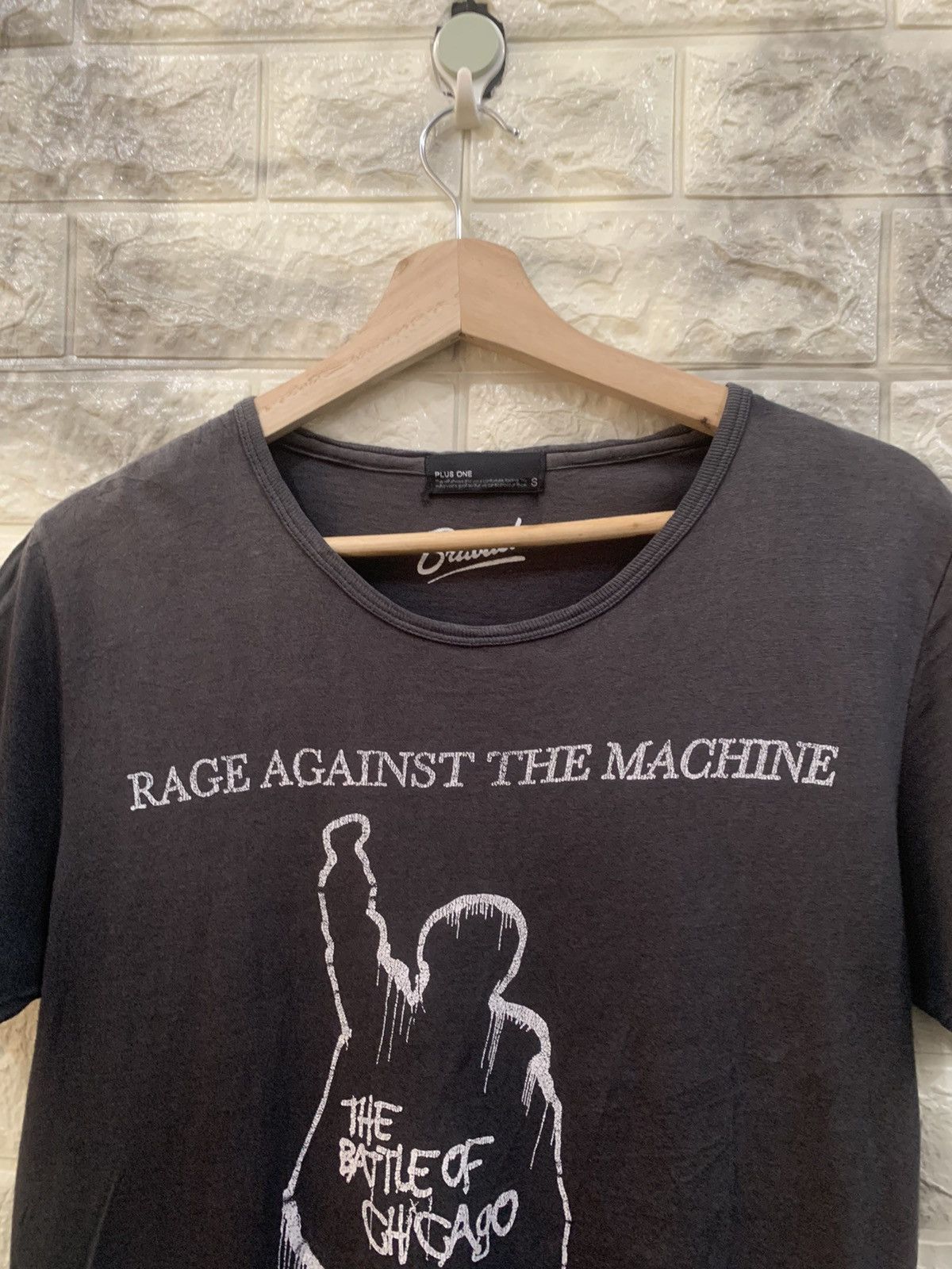 Band Tees Vintage 2010 Rage Against The Machine faded black tees Size US S / EU 44-46 / 1 - 6 Thumbnail