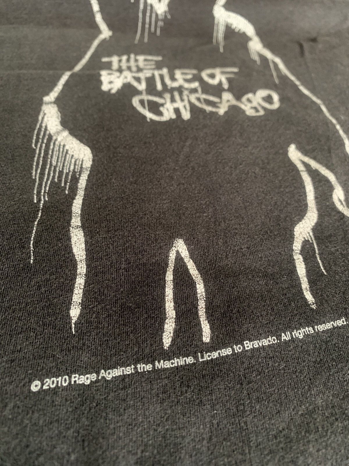 Band Tees Vintage 2010 Rage Against The Machine faded black tees Size US S / EU 44-46 / 1 - 10 Thumbnail