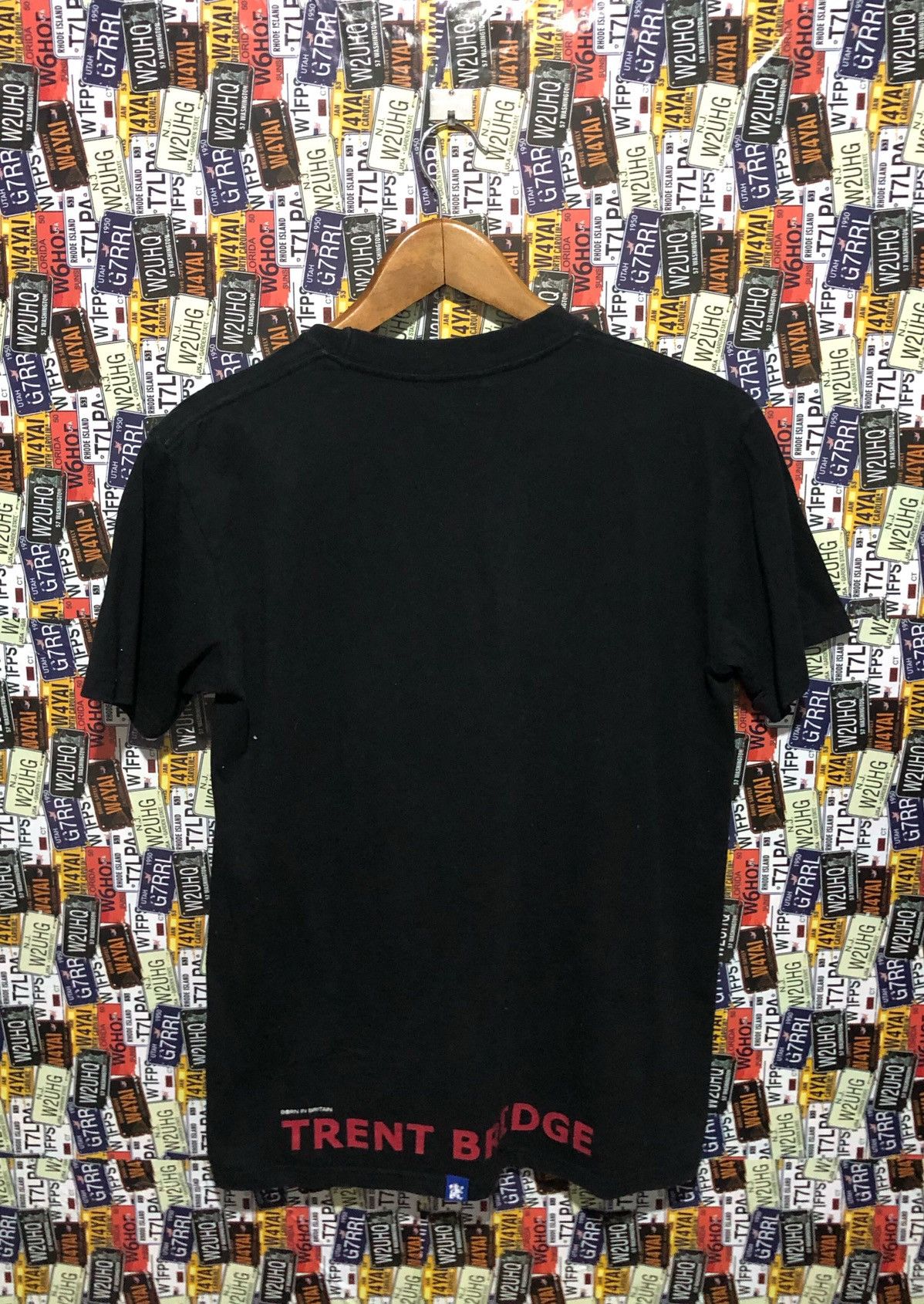 Designer × Paul Smith × R.Newbold R.Newbold Born in Britain T shirt Size US S / EU 44-46 / 1 - 3 Thumbnail