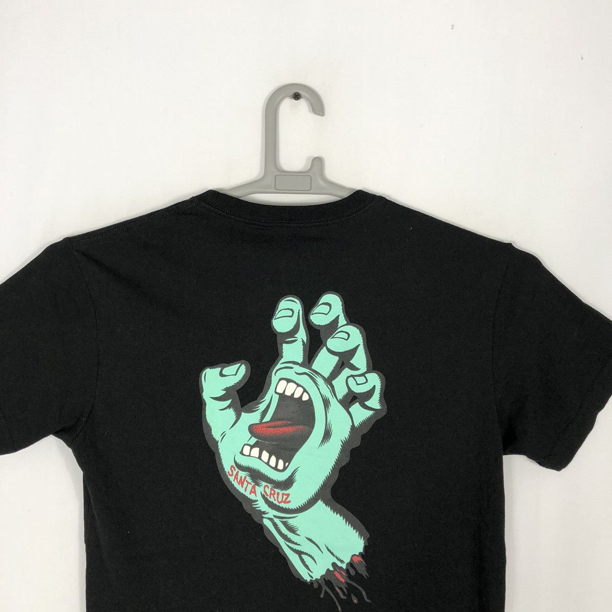 Santa Cruz Skateboards Rare Santa Cruz OG Sick Screaming Hand Big Logo Tee Size US XS / EU 42 / 0 - 2 Thumbnail
