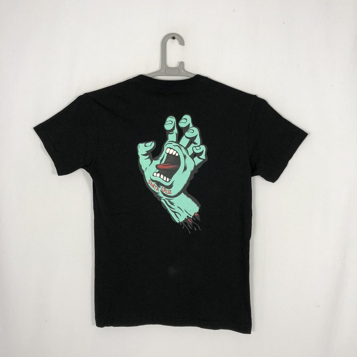 Santa Cruz Skateboards Rare Santa Cruz OG Sick Screaming Hand Big Logo Tee Size US XS / EU 42 / 0 - 1 Thumbnail