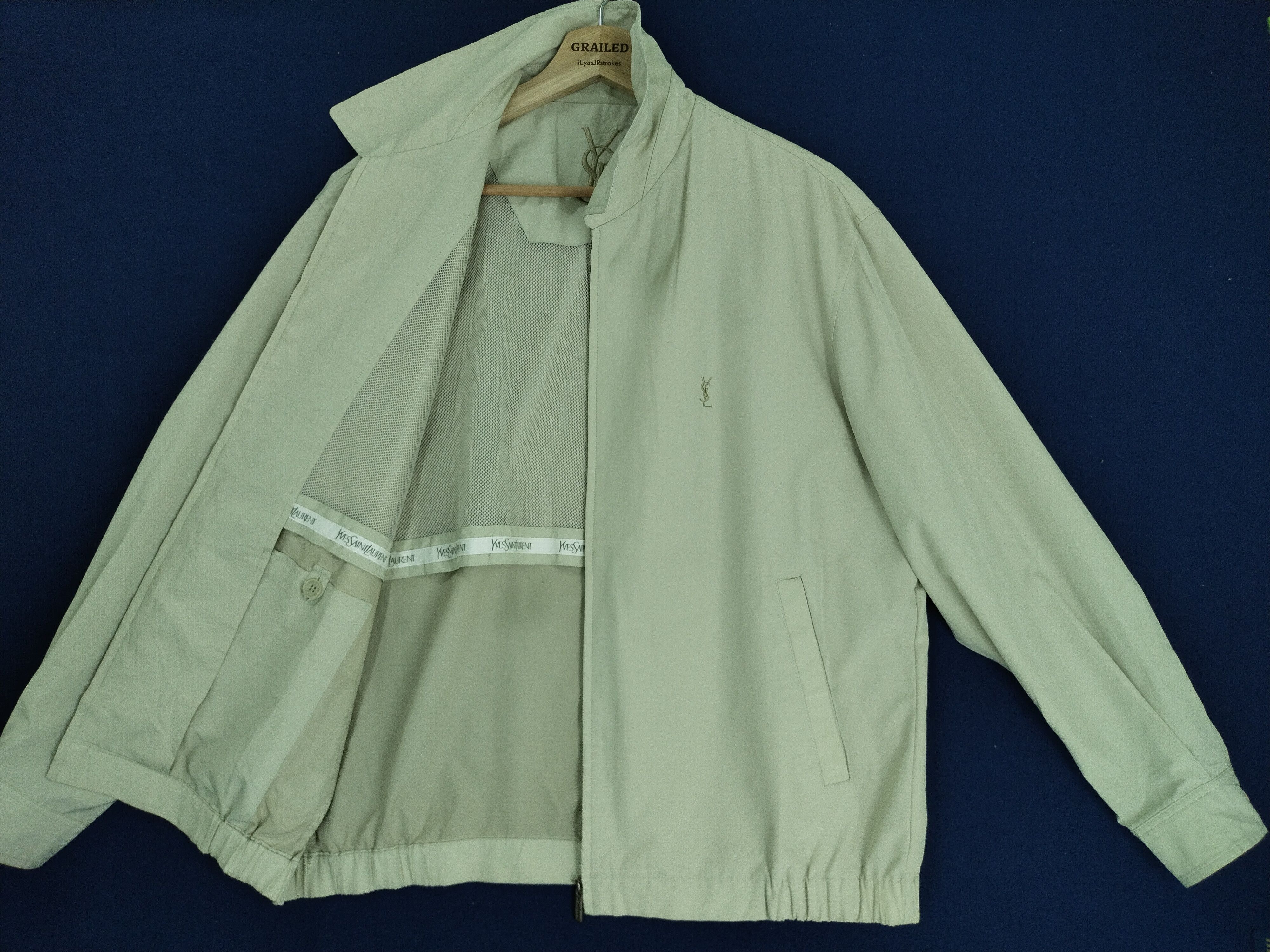 Saint Laurent Paris VINTAGE YSL SMALL LOGO LIGHT JACKET Size US M / EU 48-50 / 2 - 10 Thumbnail