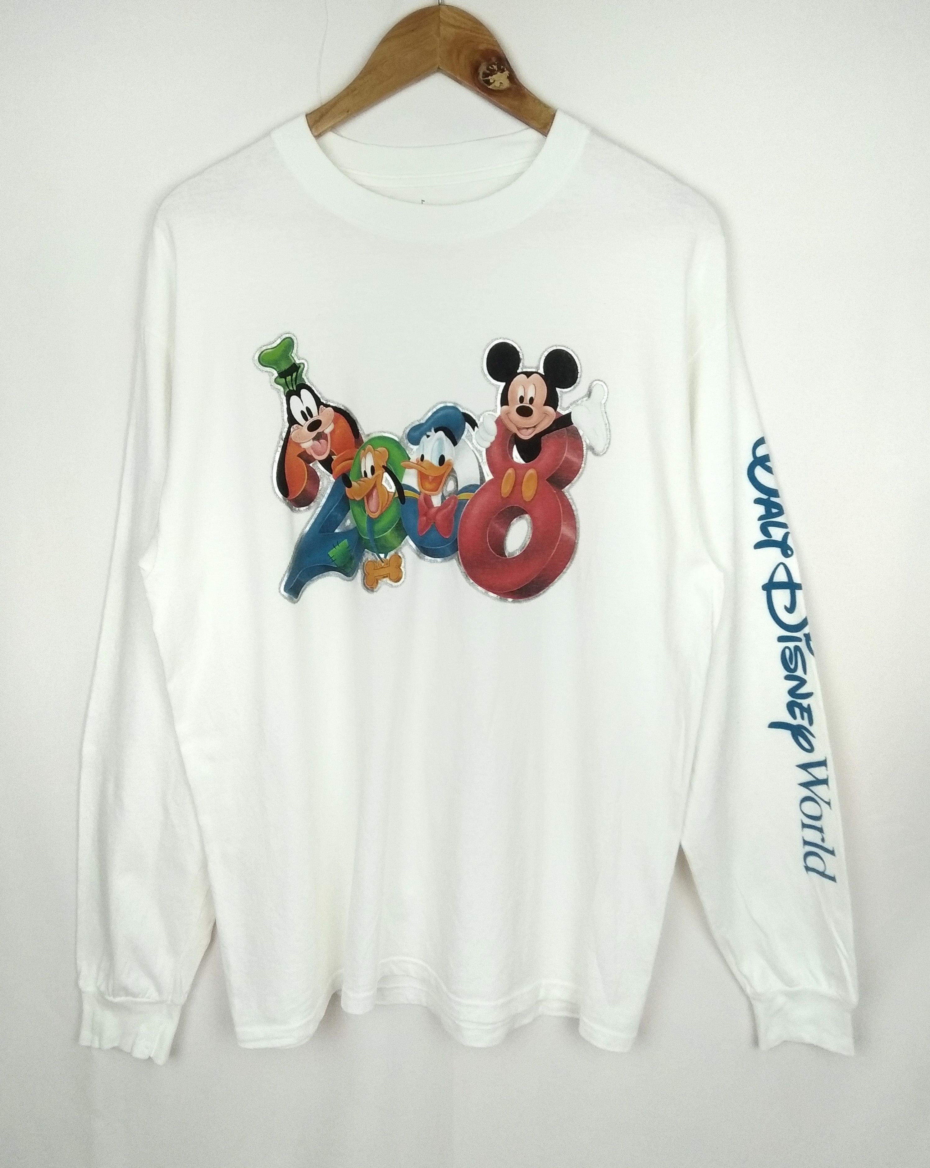 Vintage 08 Walt Disney World Mickey Mouse Jumper sweatshirt