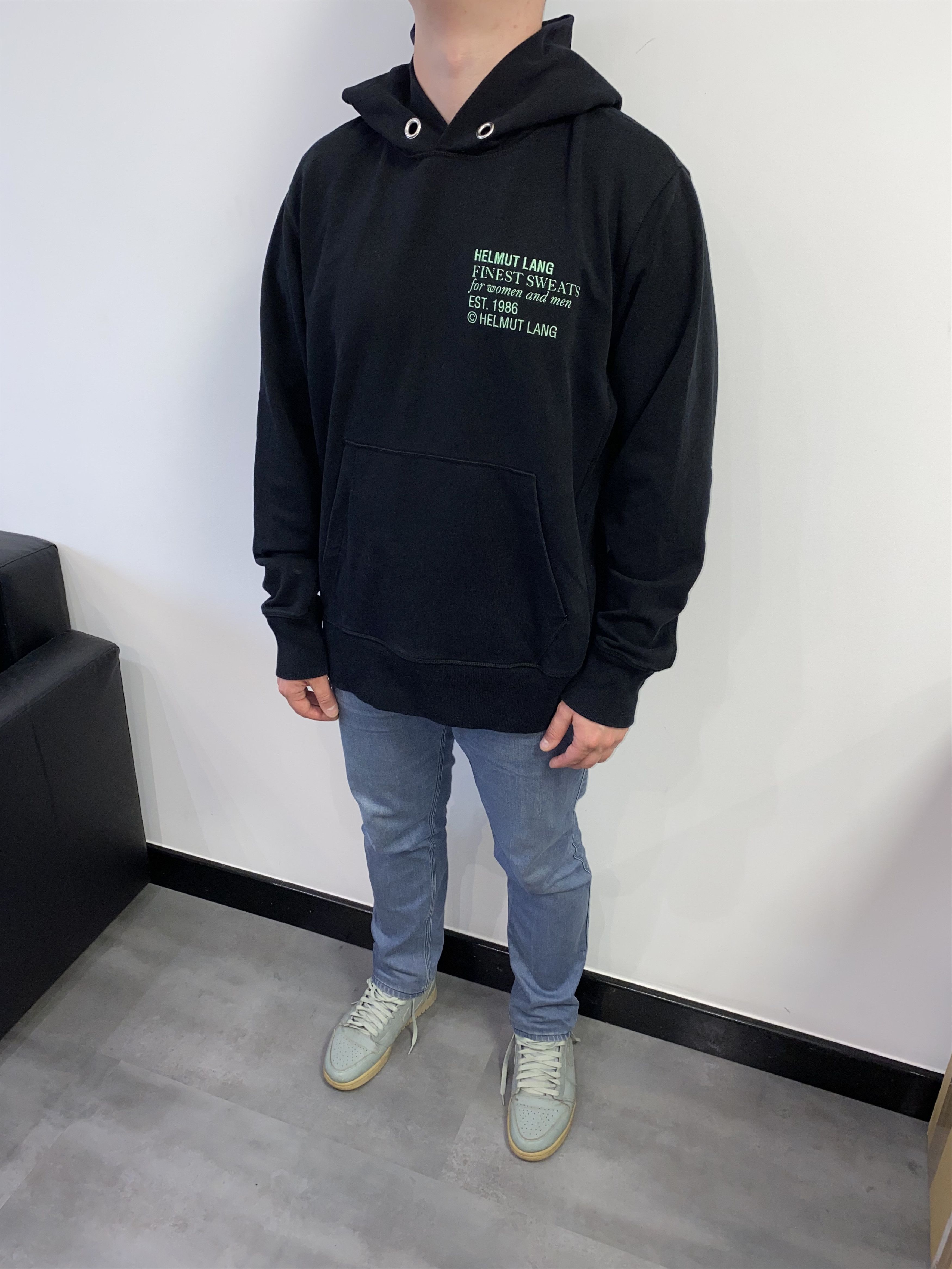 Helmut Lang Helmut Lang Embroidery Logo Black Hoodie Size US L / EU 52-54 / 3 - 7 Thumbnail